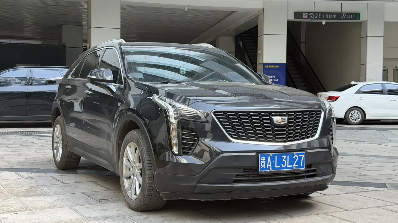 Cadillac XT4