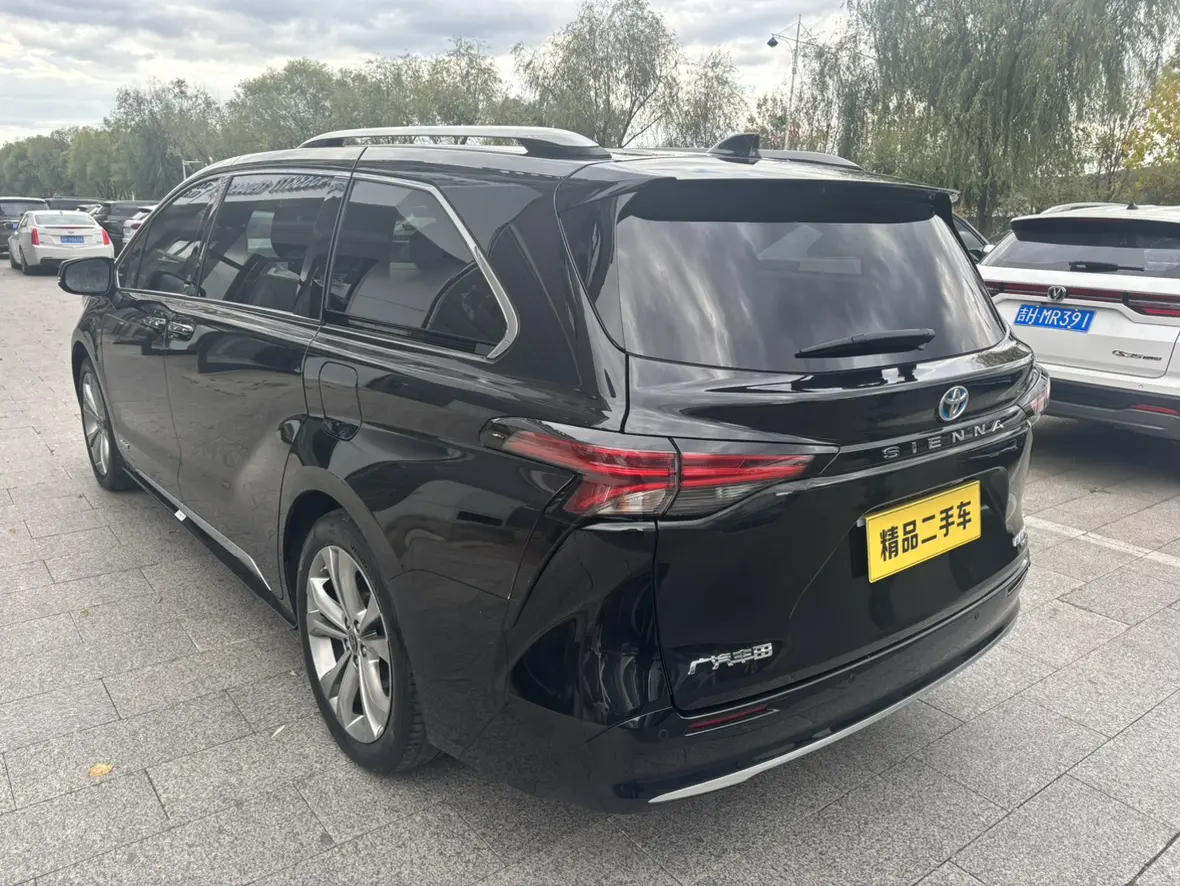 Toyota Sienna