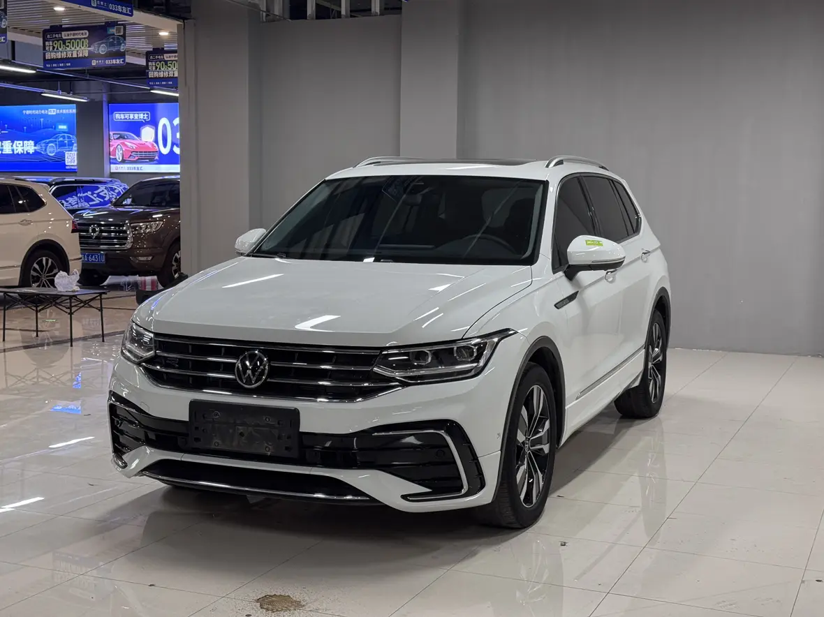 Volkswagen Tiguan L