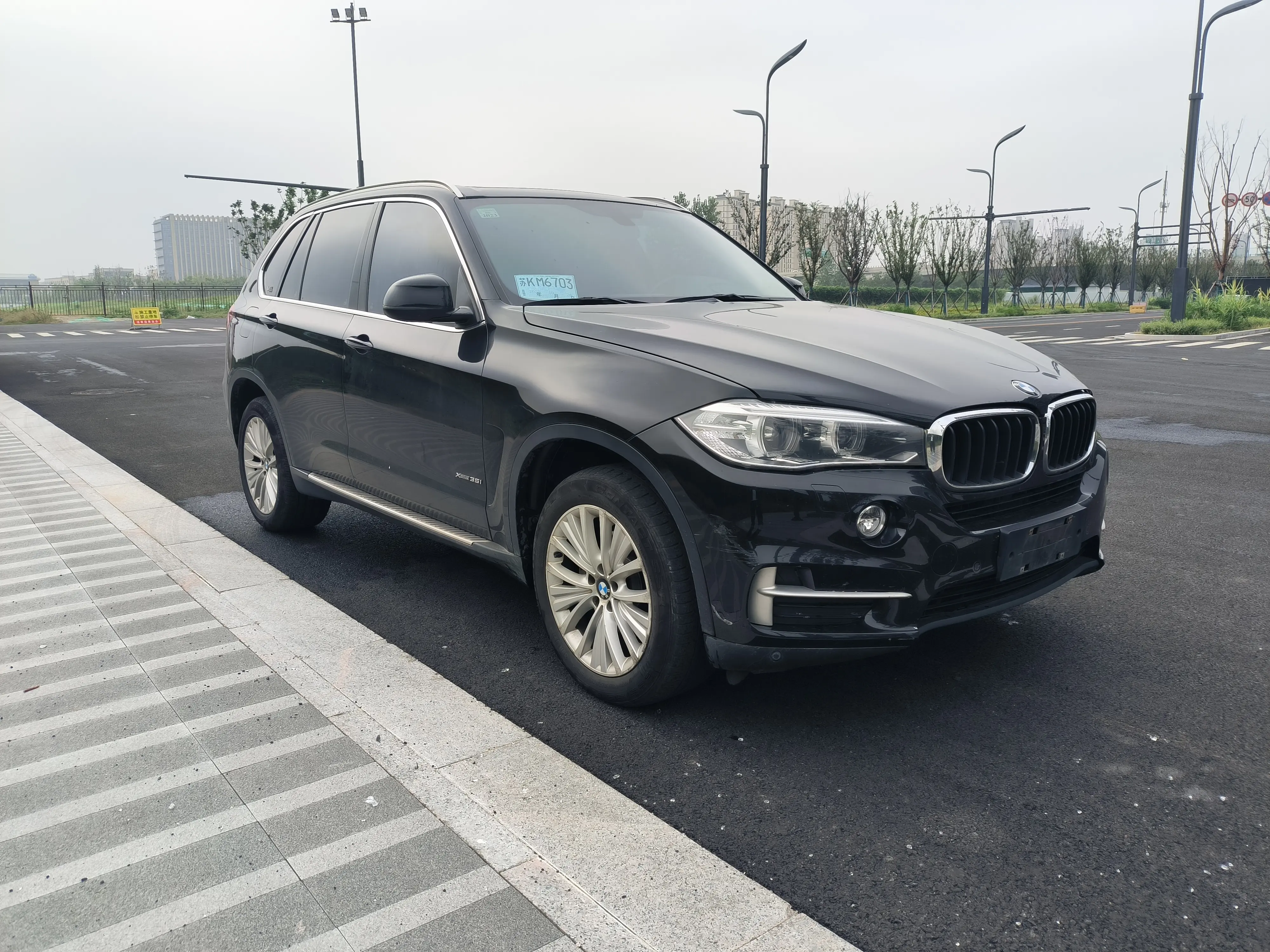 BMW X5 (imported)