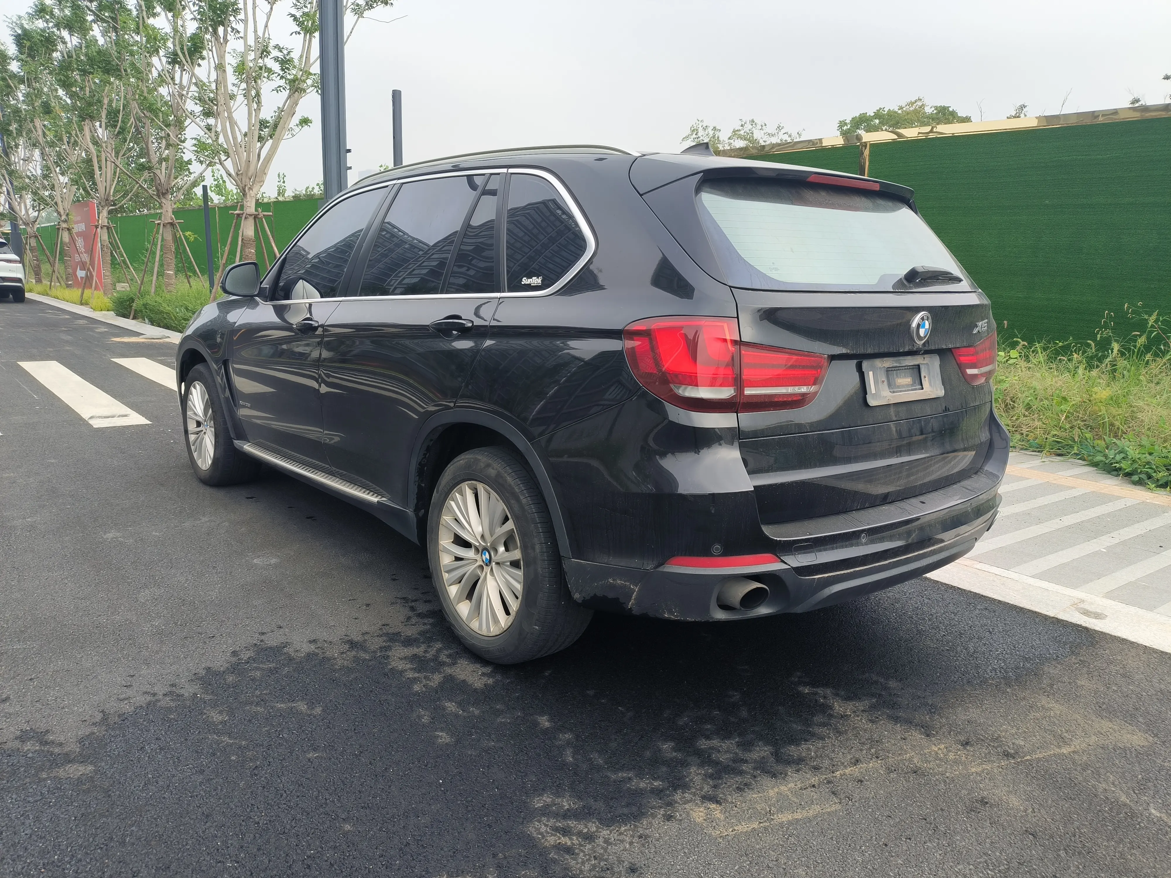 BMW X5 (imported)