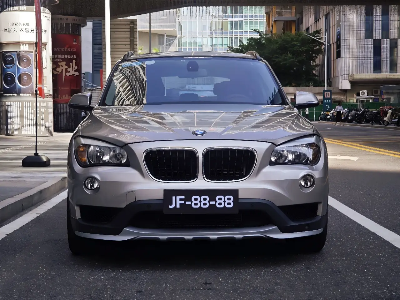 BMW X1  из Китая