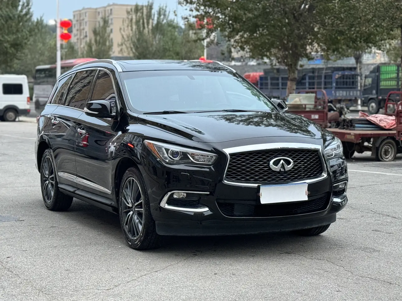 Infiniti QX60 (imported)