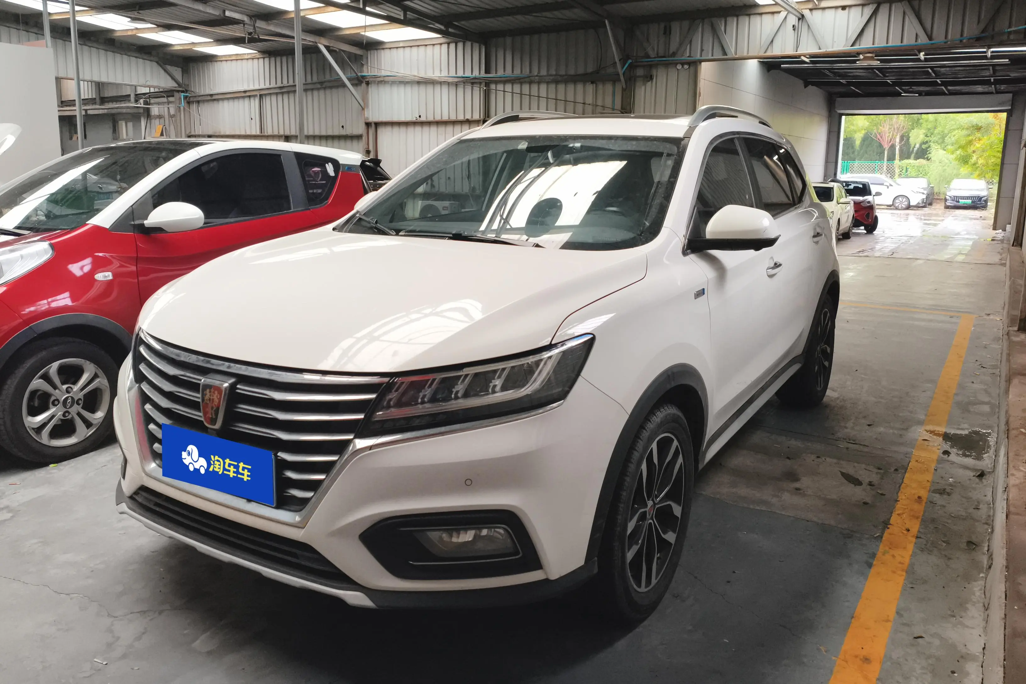 Roewe RX5  из Китая