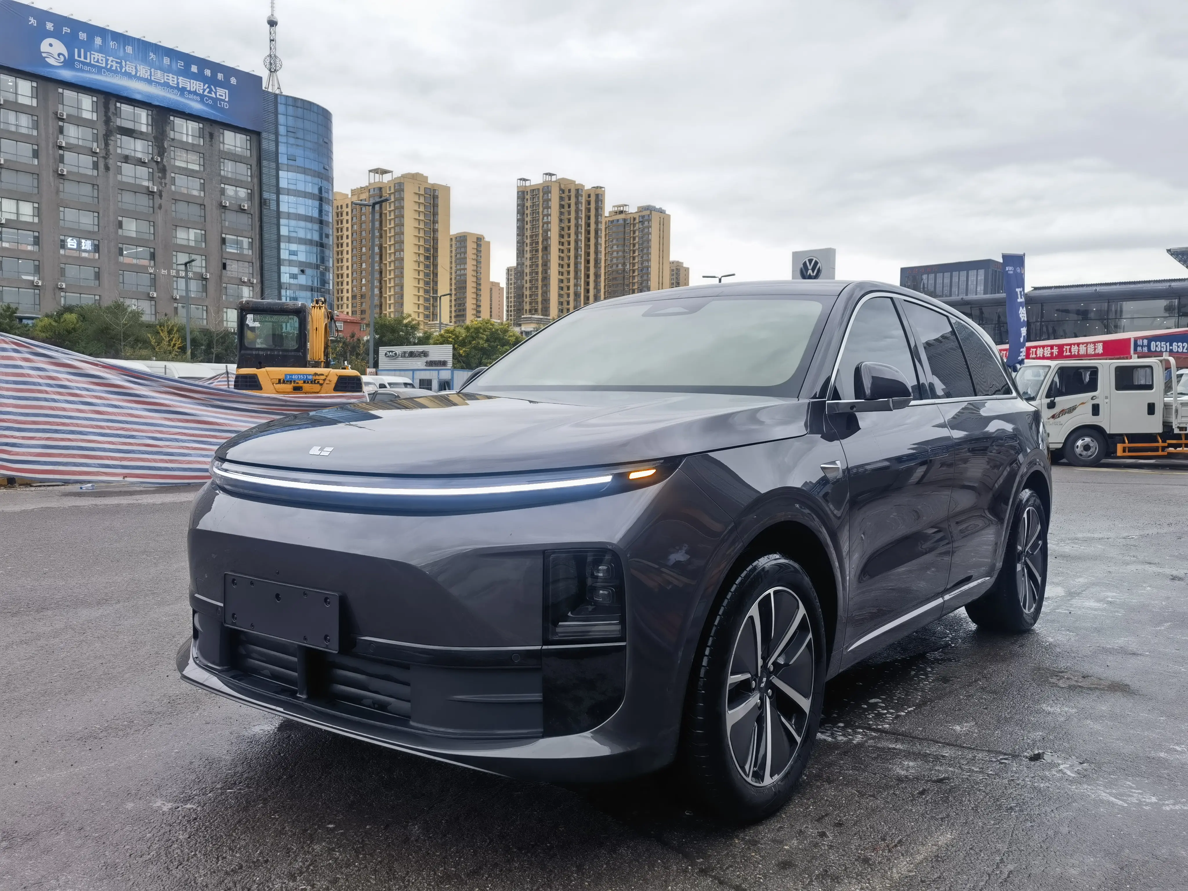 Li L6 (Ideal L6)  из Китая