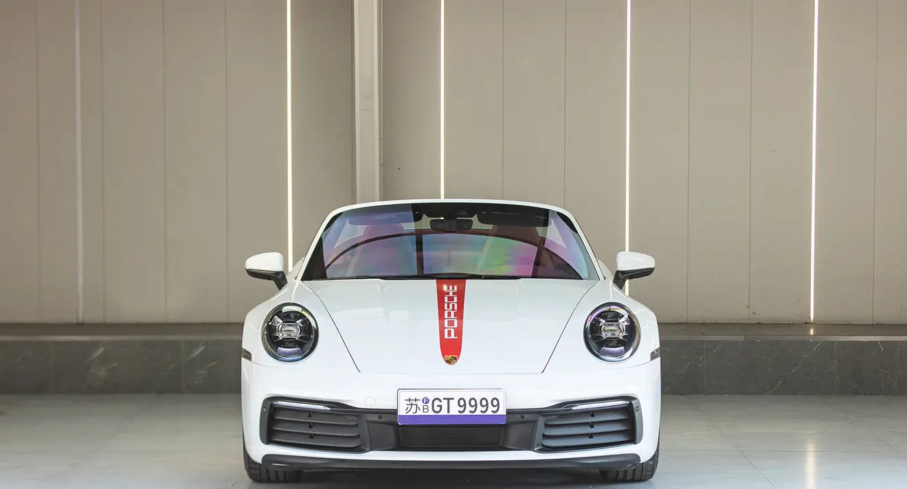 Porsche 911