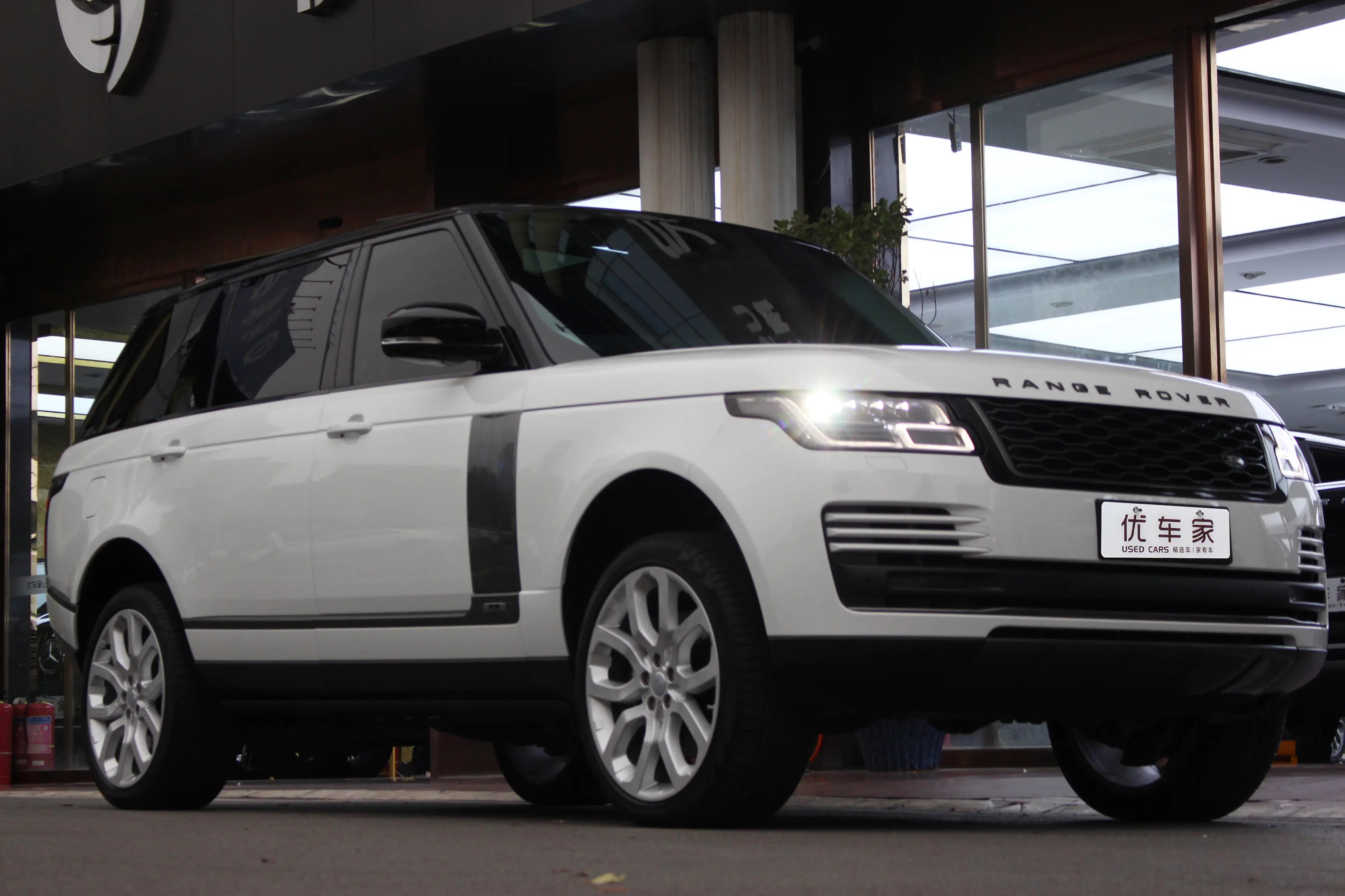 Land Rover Range rover