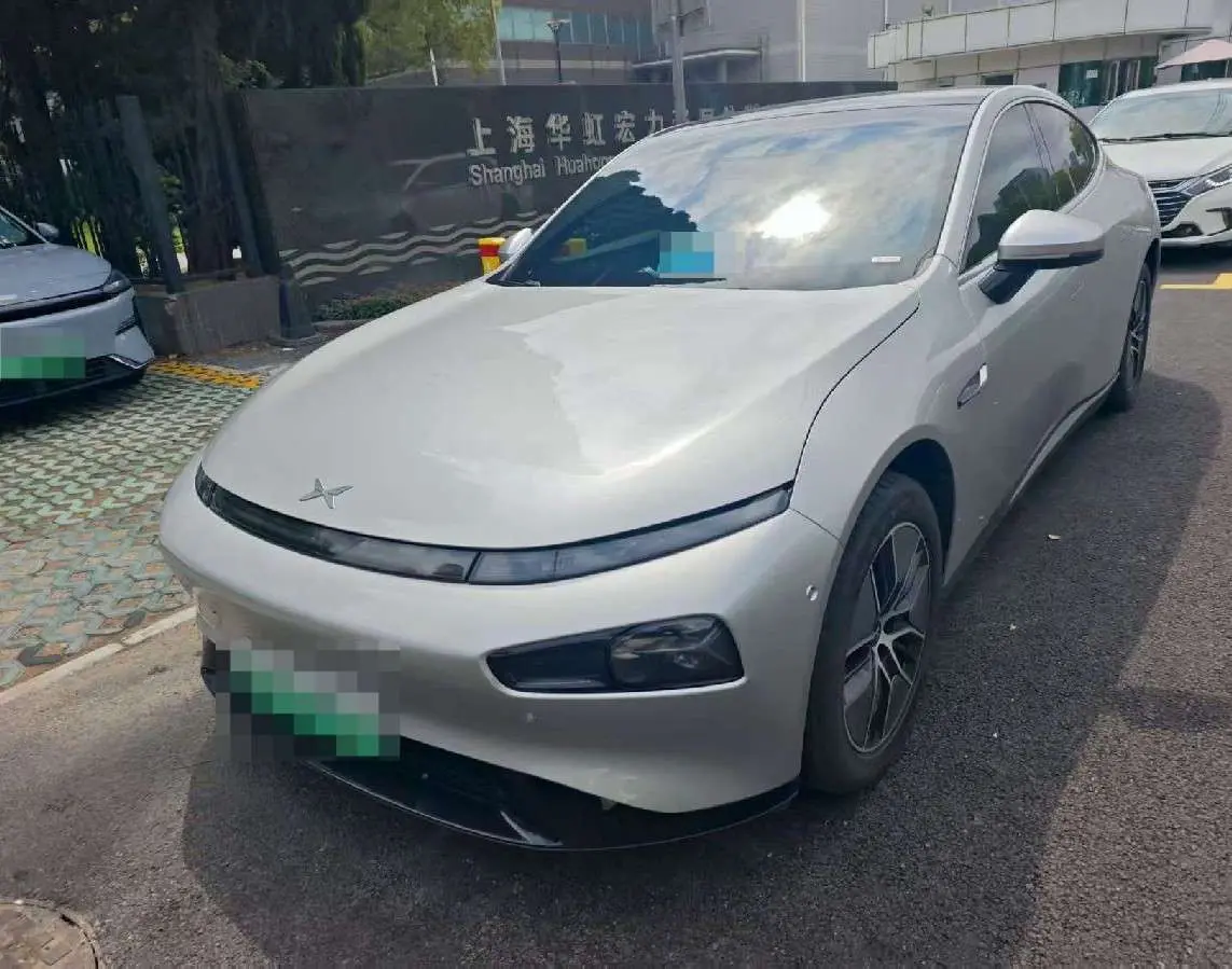 Xpeng P7
