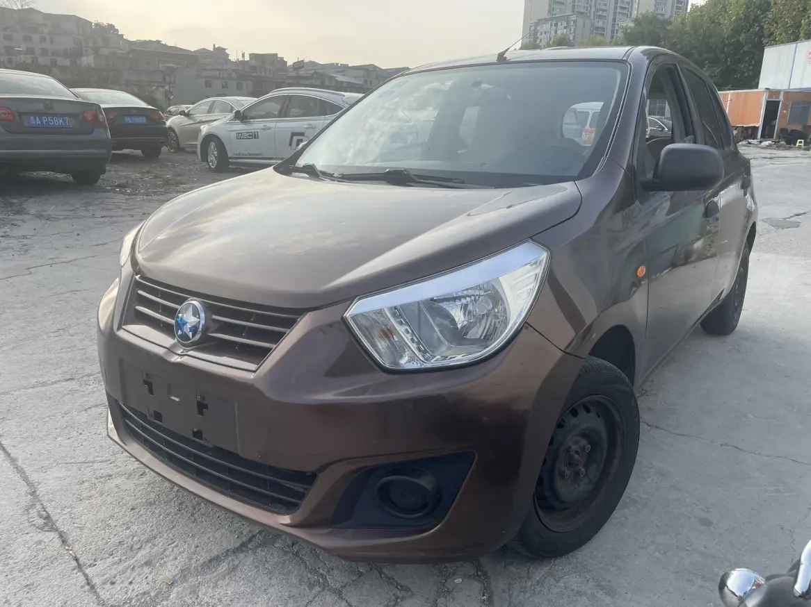 Kai Chen Venucia R30