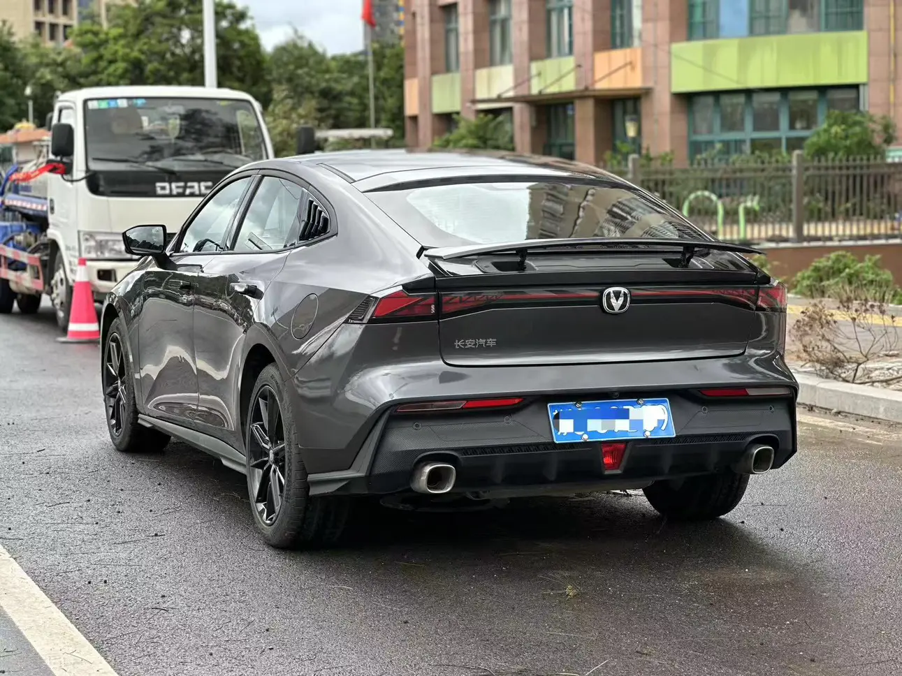 Changan UNI-V