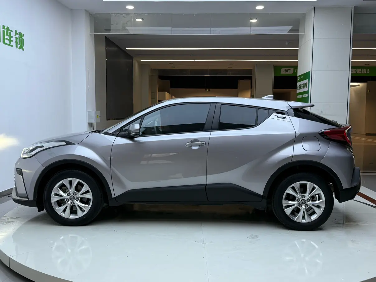 Toyota C-HR Hybrid