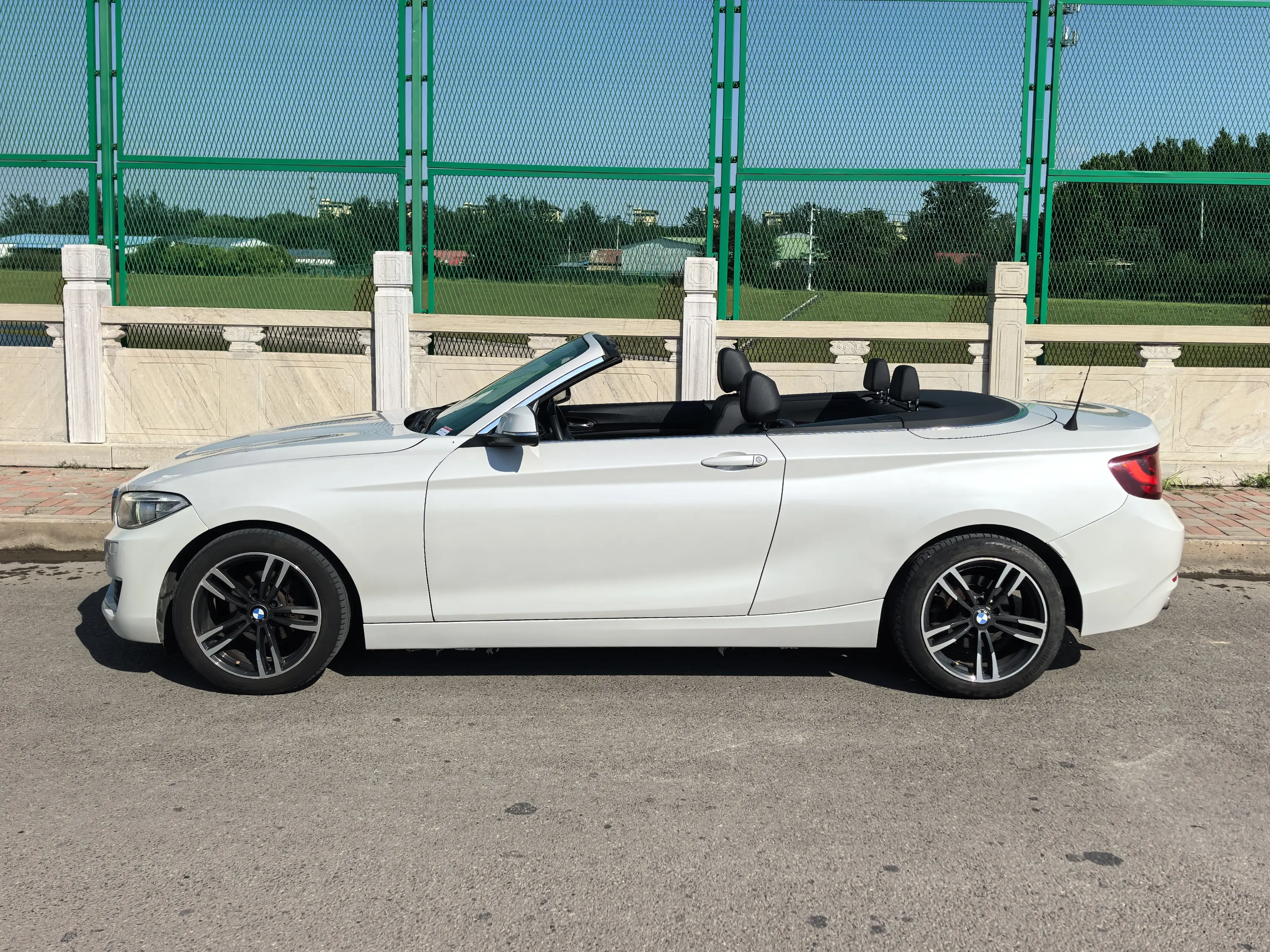 BMW 2 Series (Imported)