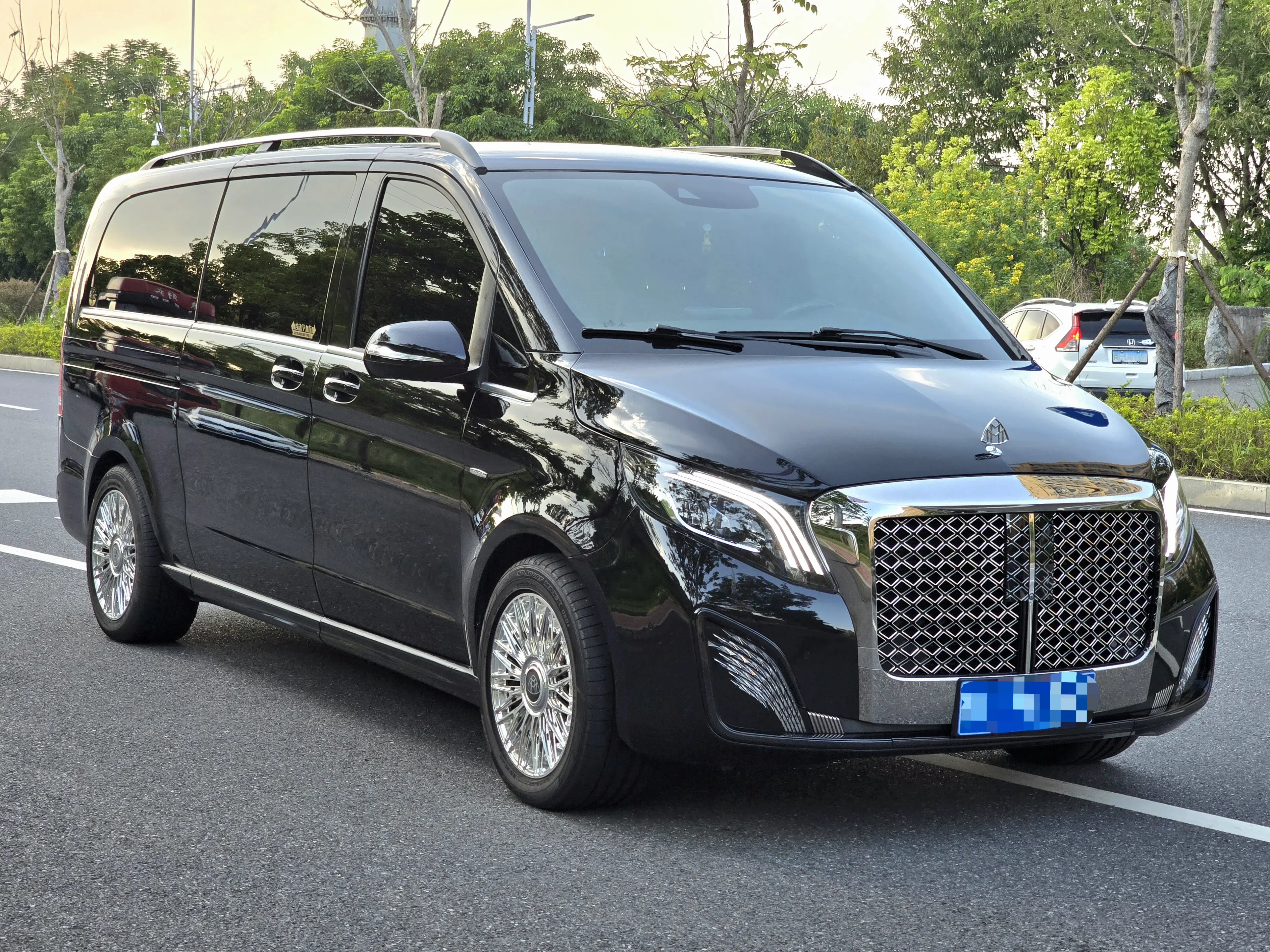 Mercedes-Benz Mercedes Benz V Class