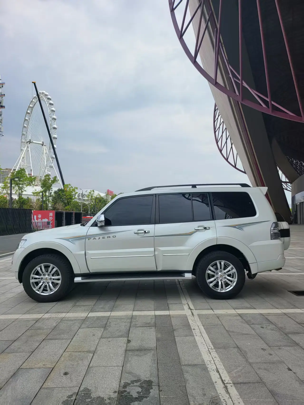 Mitsubishi Pajero