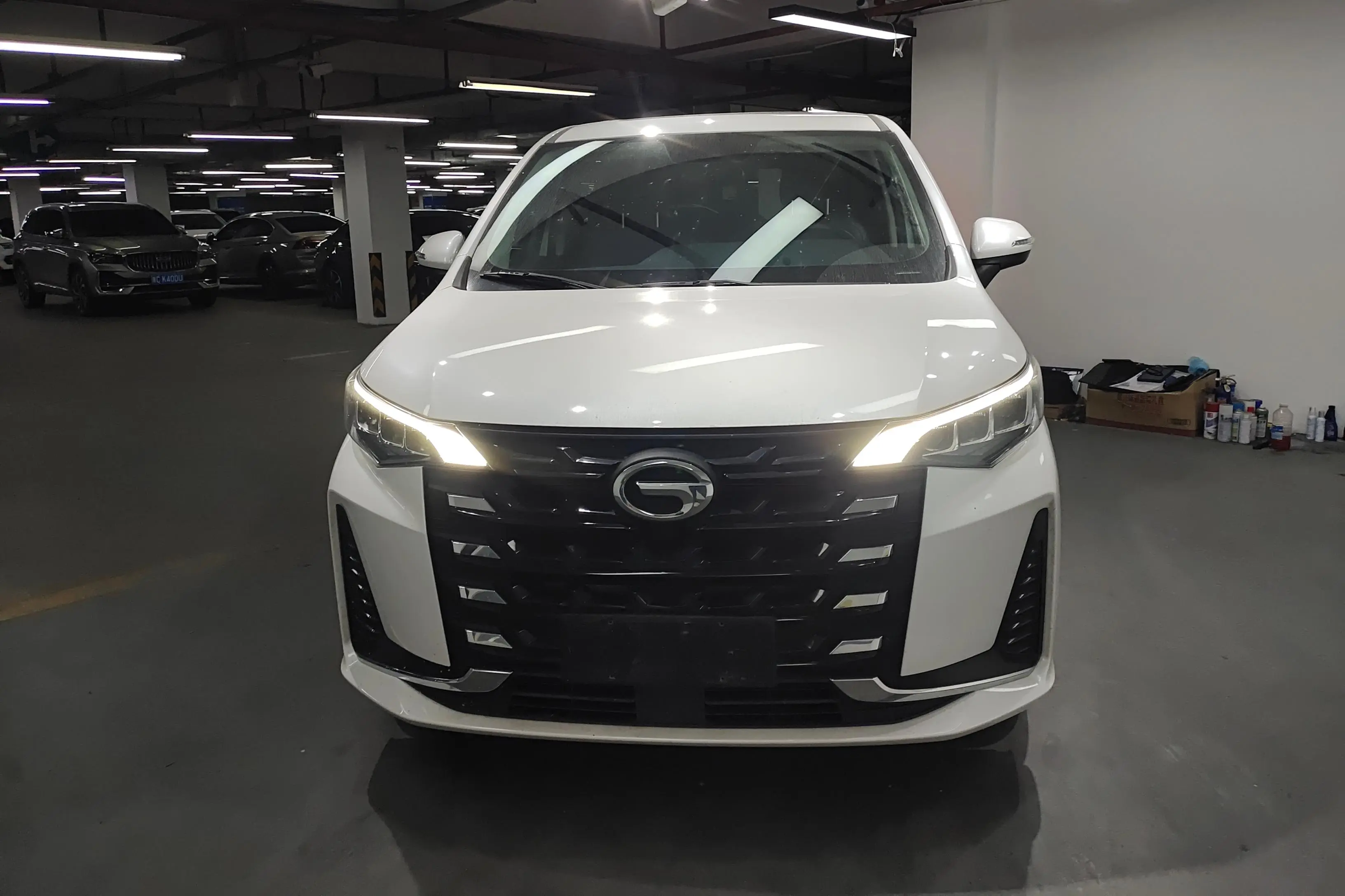 GAC Trumpchi M6  из Китая