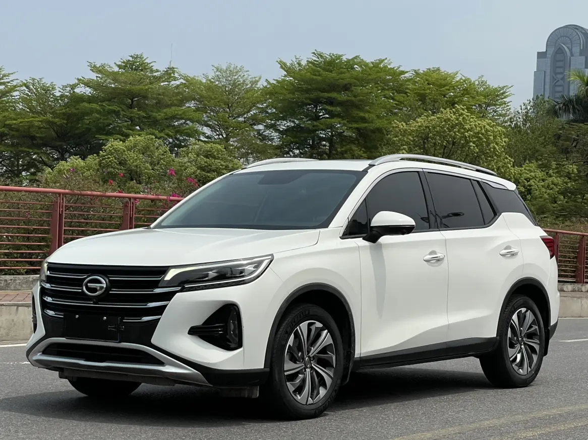 GAC Trumpchi GS4