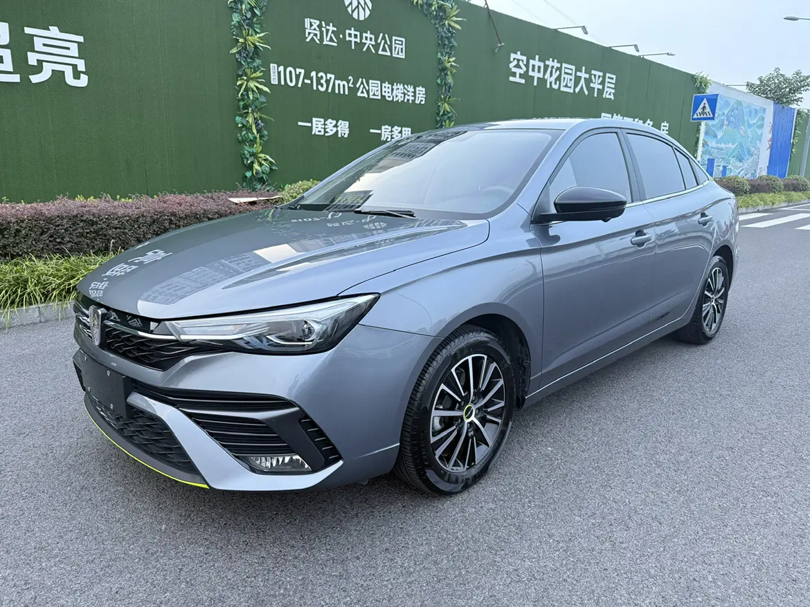Roewe i5