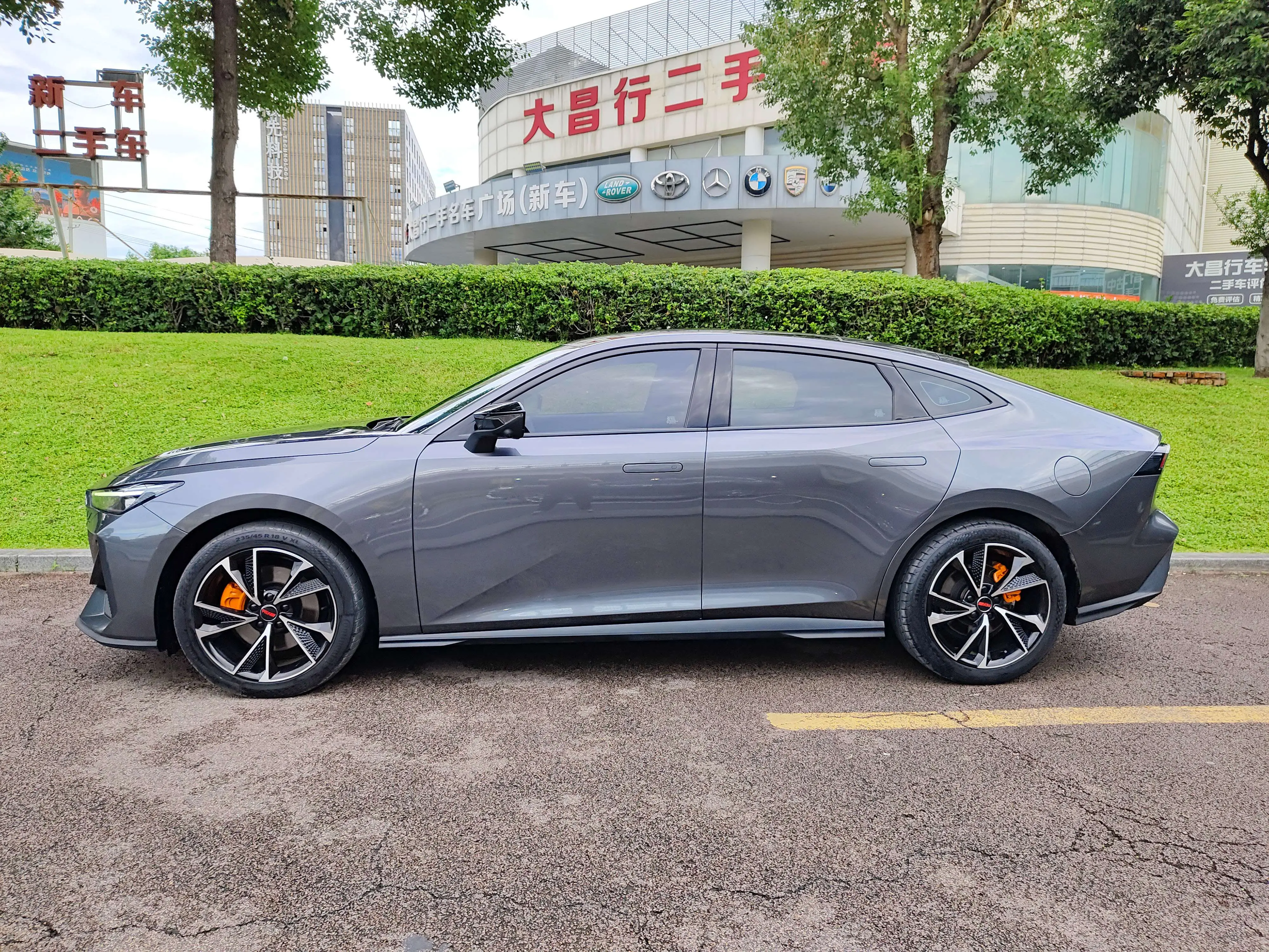 Changan UNI-V Smart Electric iDD