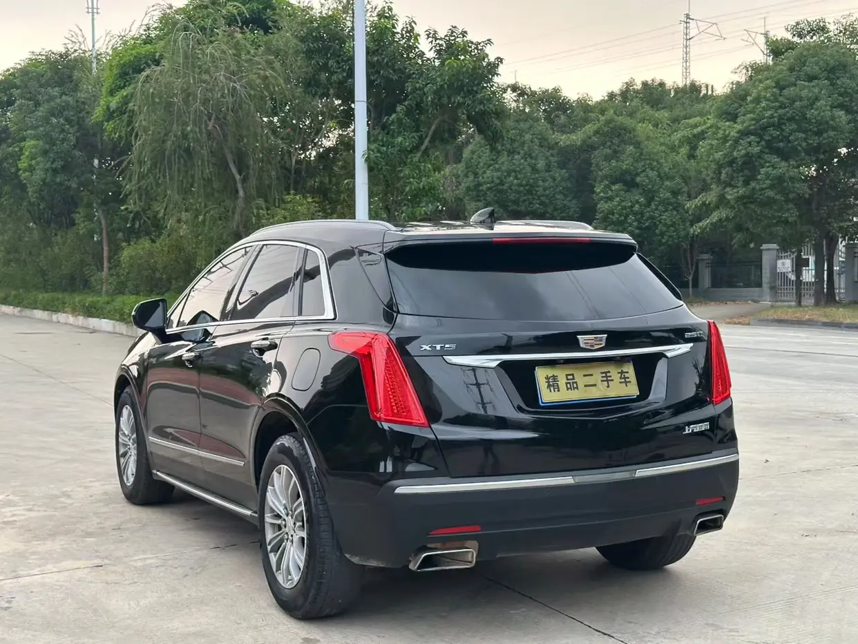Cadillac XT5
