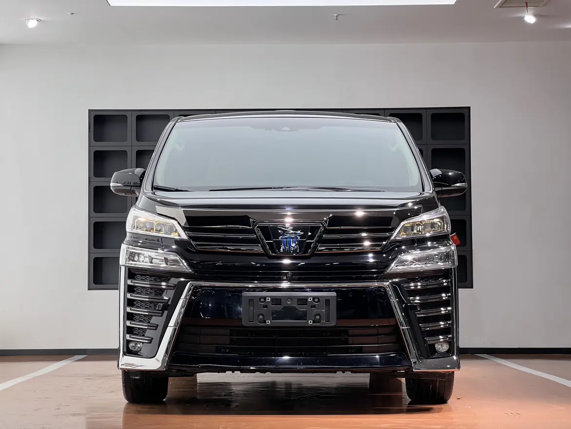 Toyota Crown Wellfire