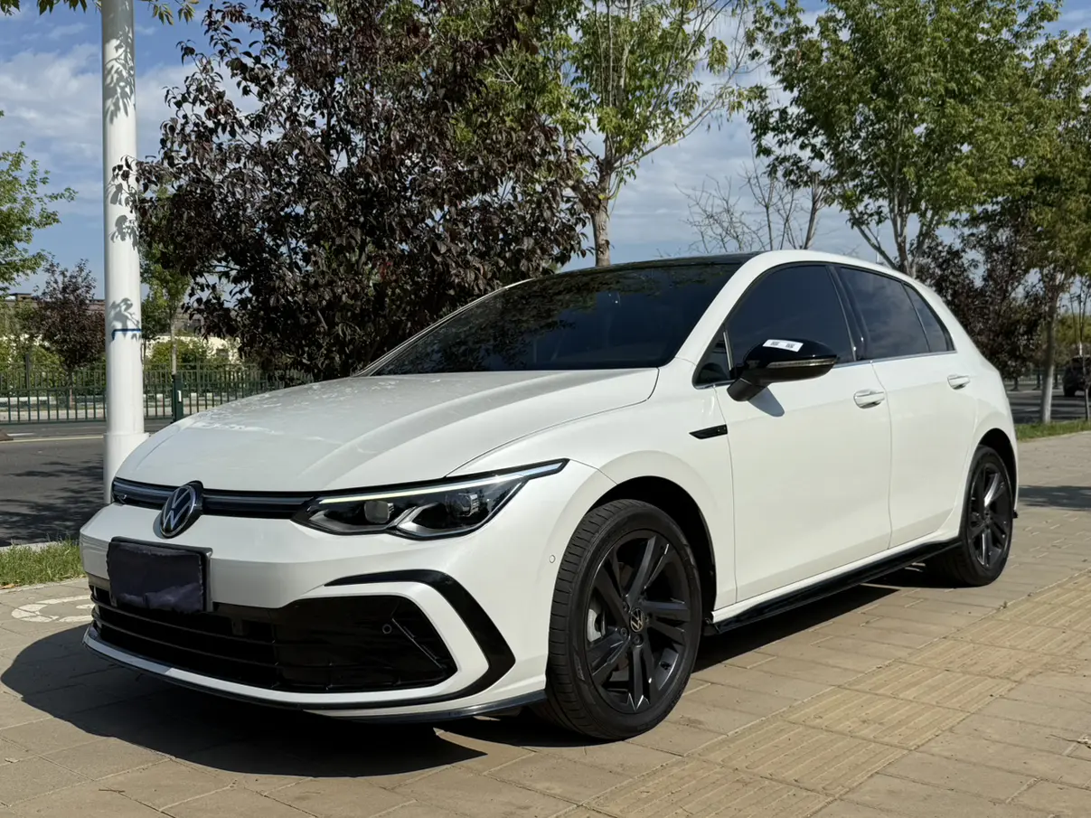 Volkswagen Golf  из Китая