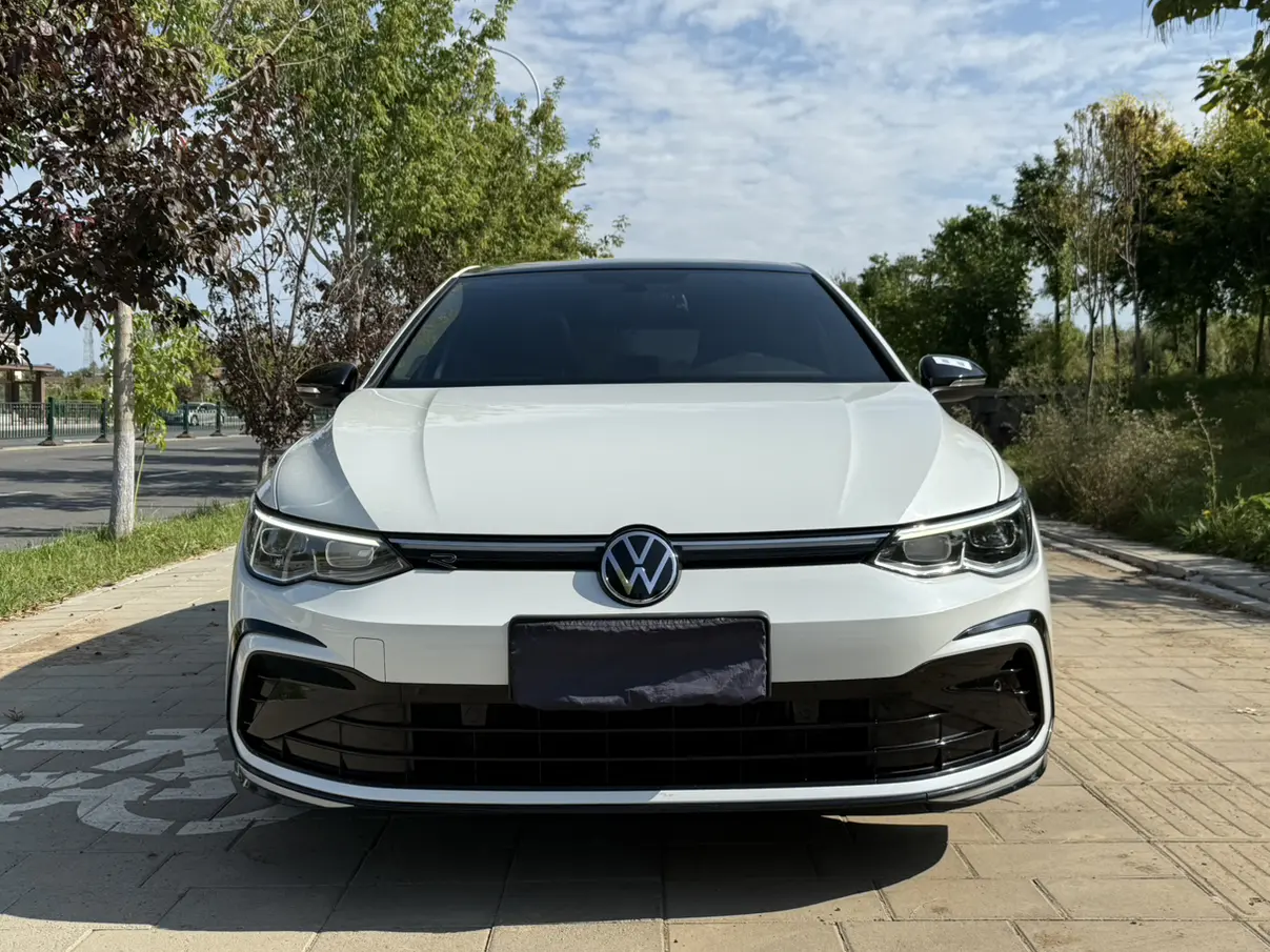 Volkswagen Golf  из Китая