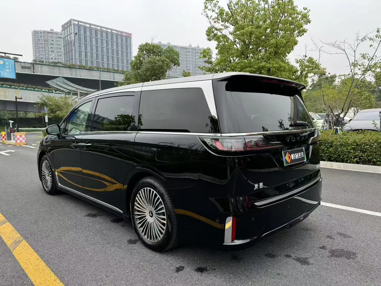 Voyah Lantu Dreamer PHEV