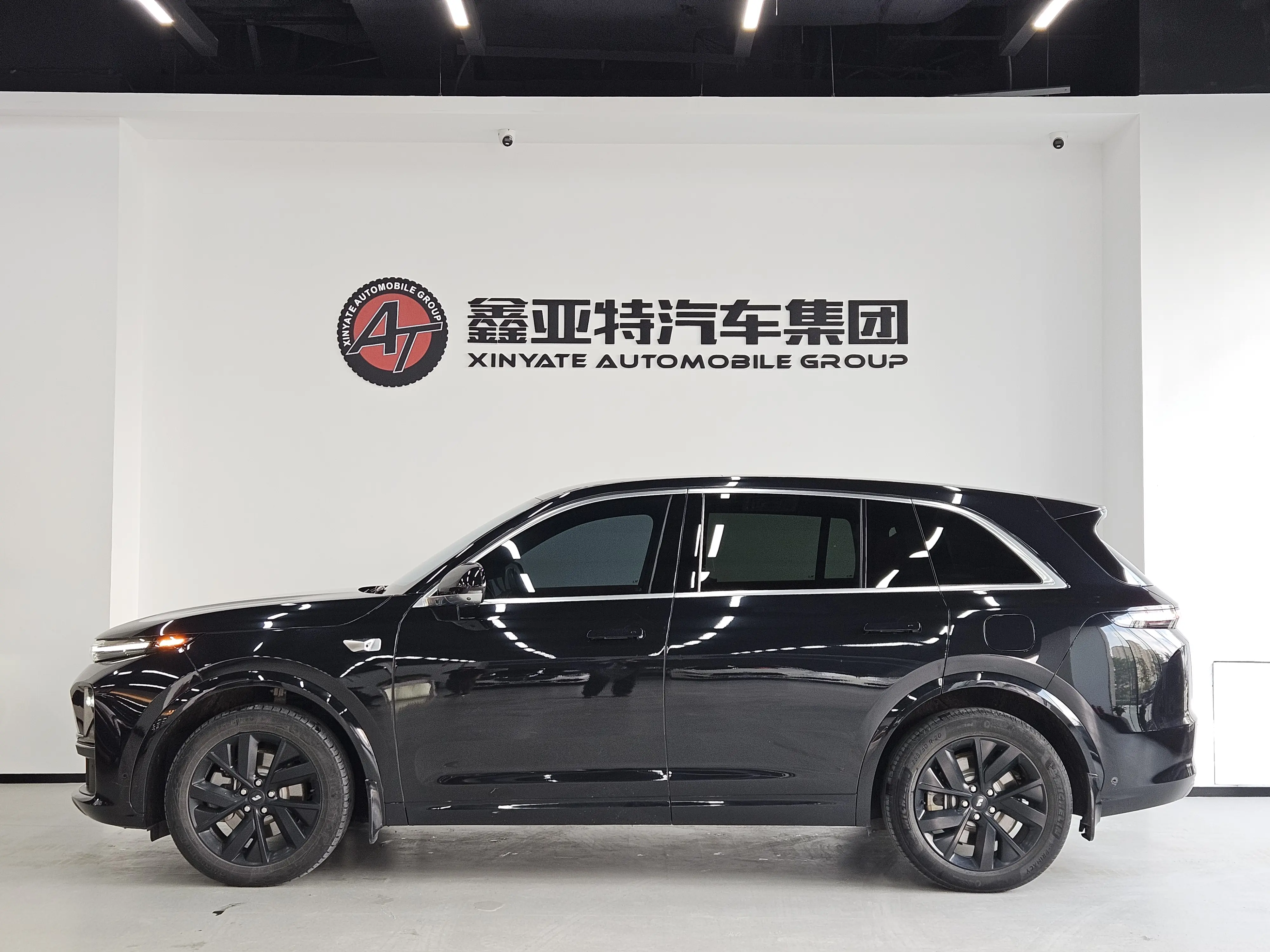 Li L7 (Ideal L7)  из Китая