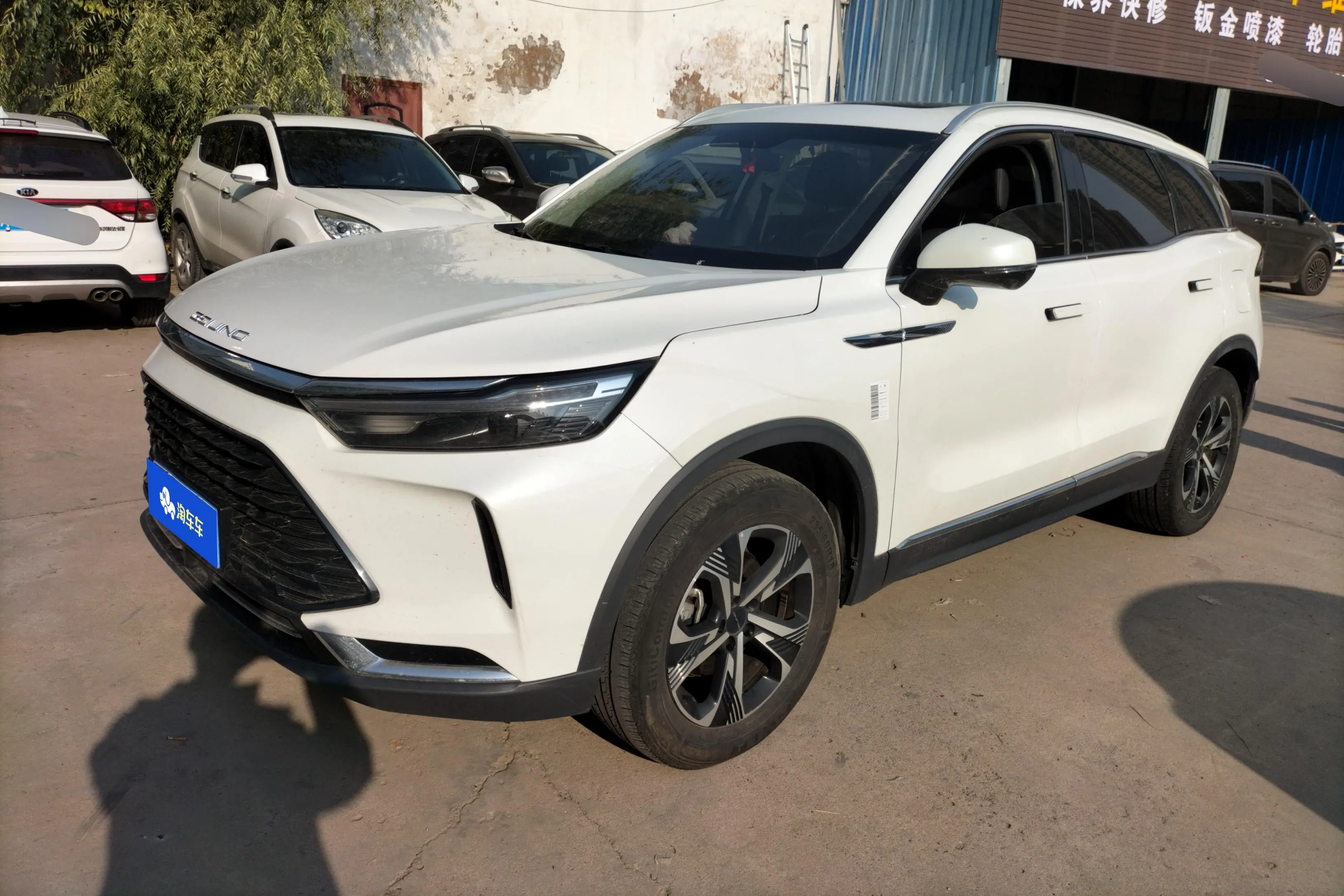 BAIC Beijing X7