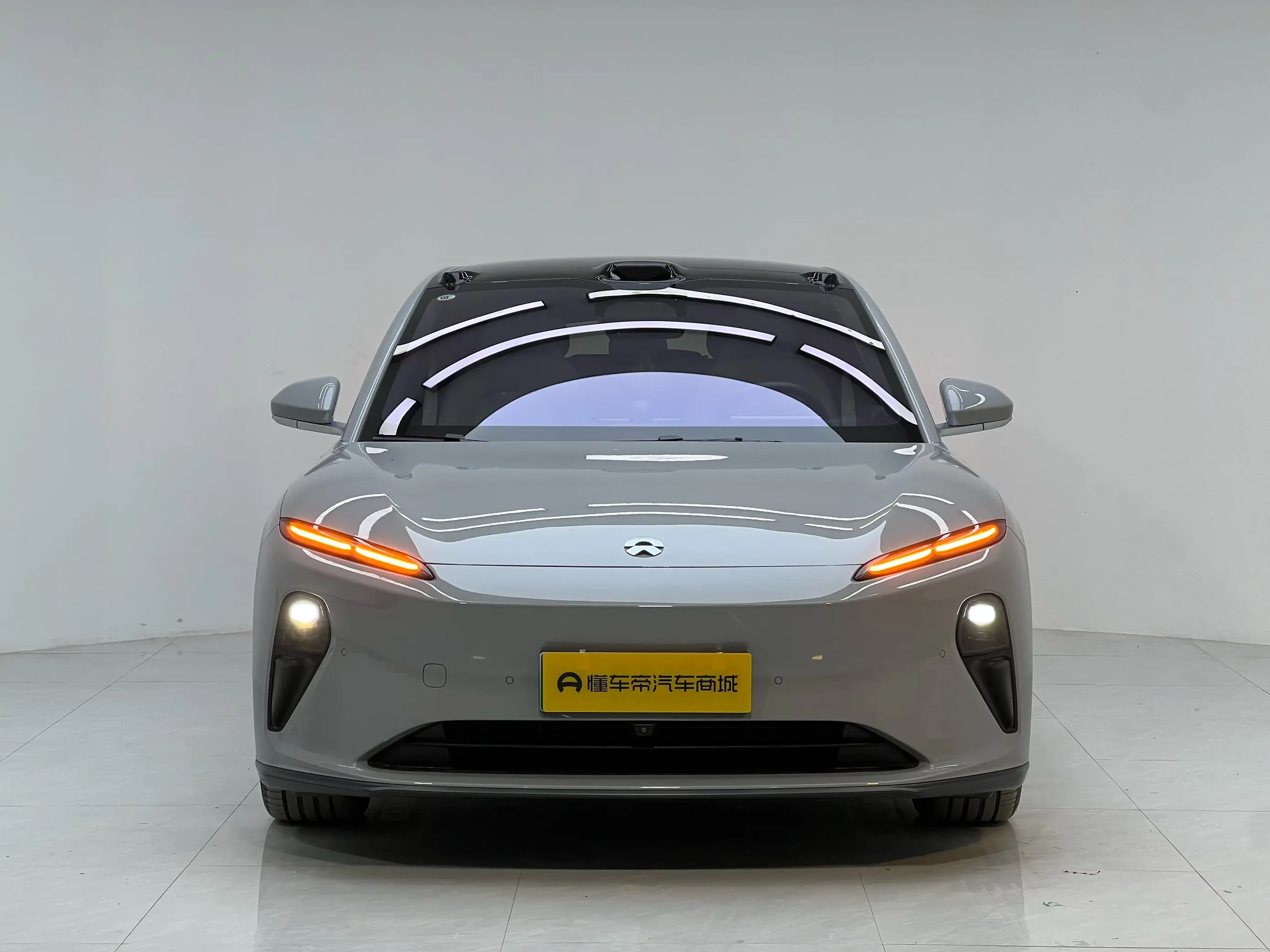 NIO ET5T  из Китая