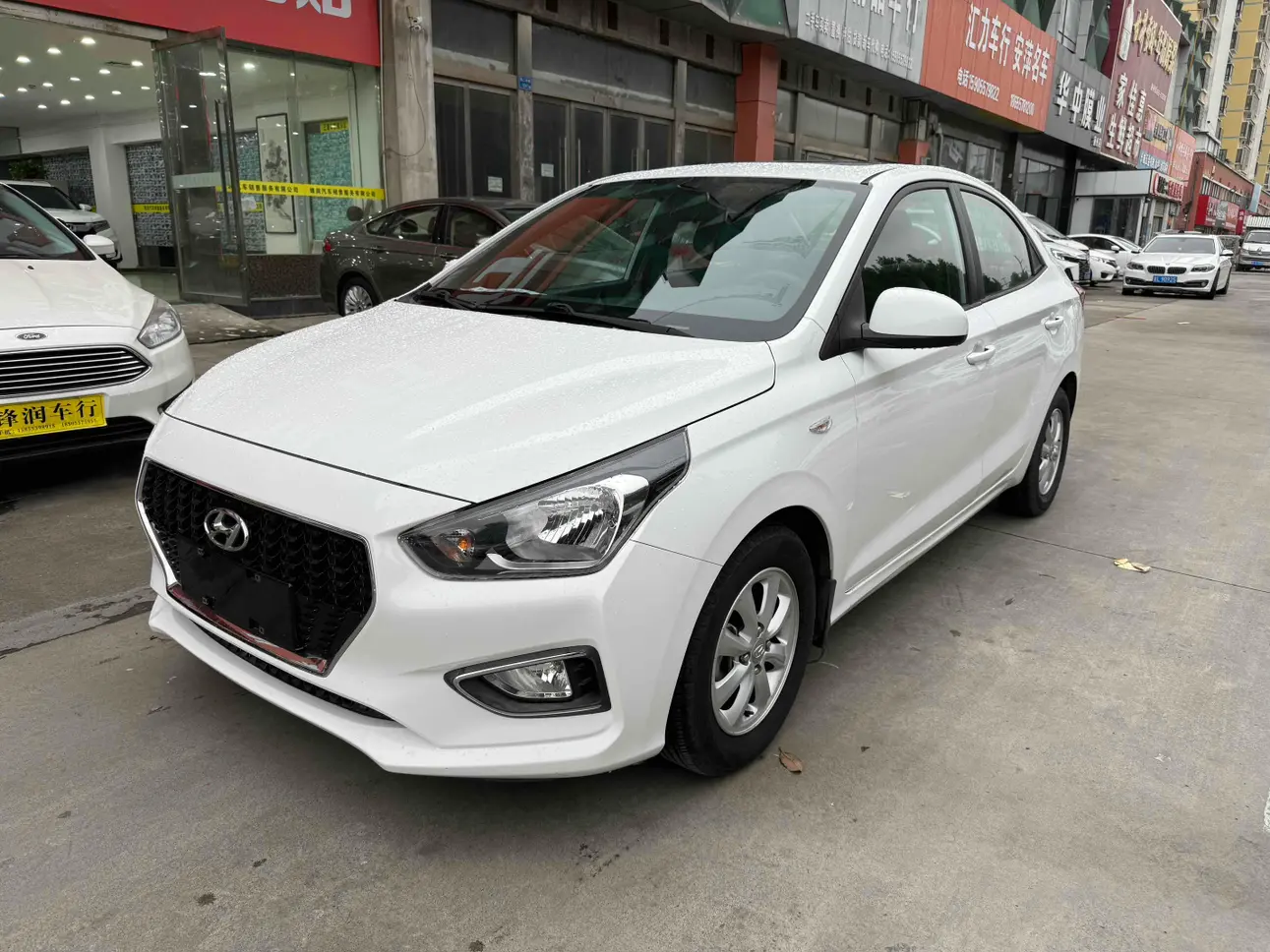 Hyundai Rena