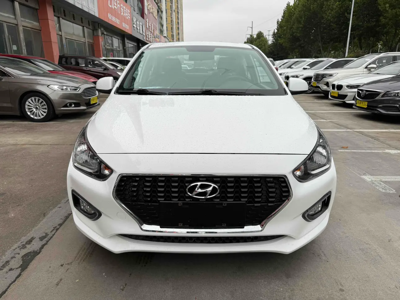 Hyundai Rena