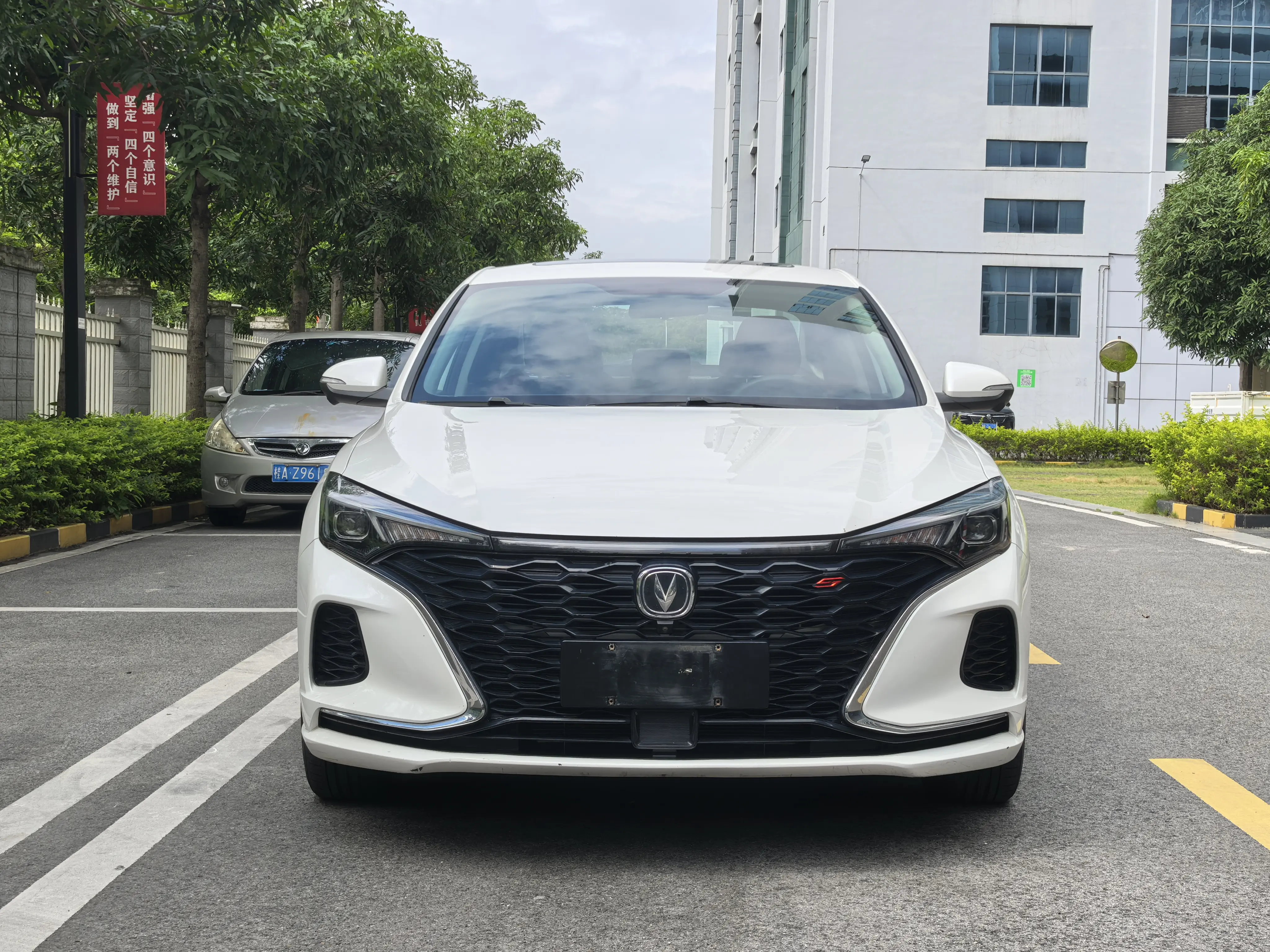 Changan Escape  из Китая