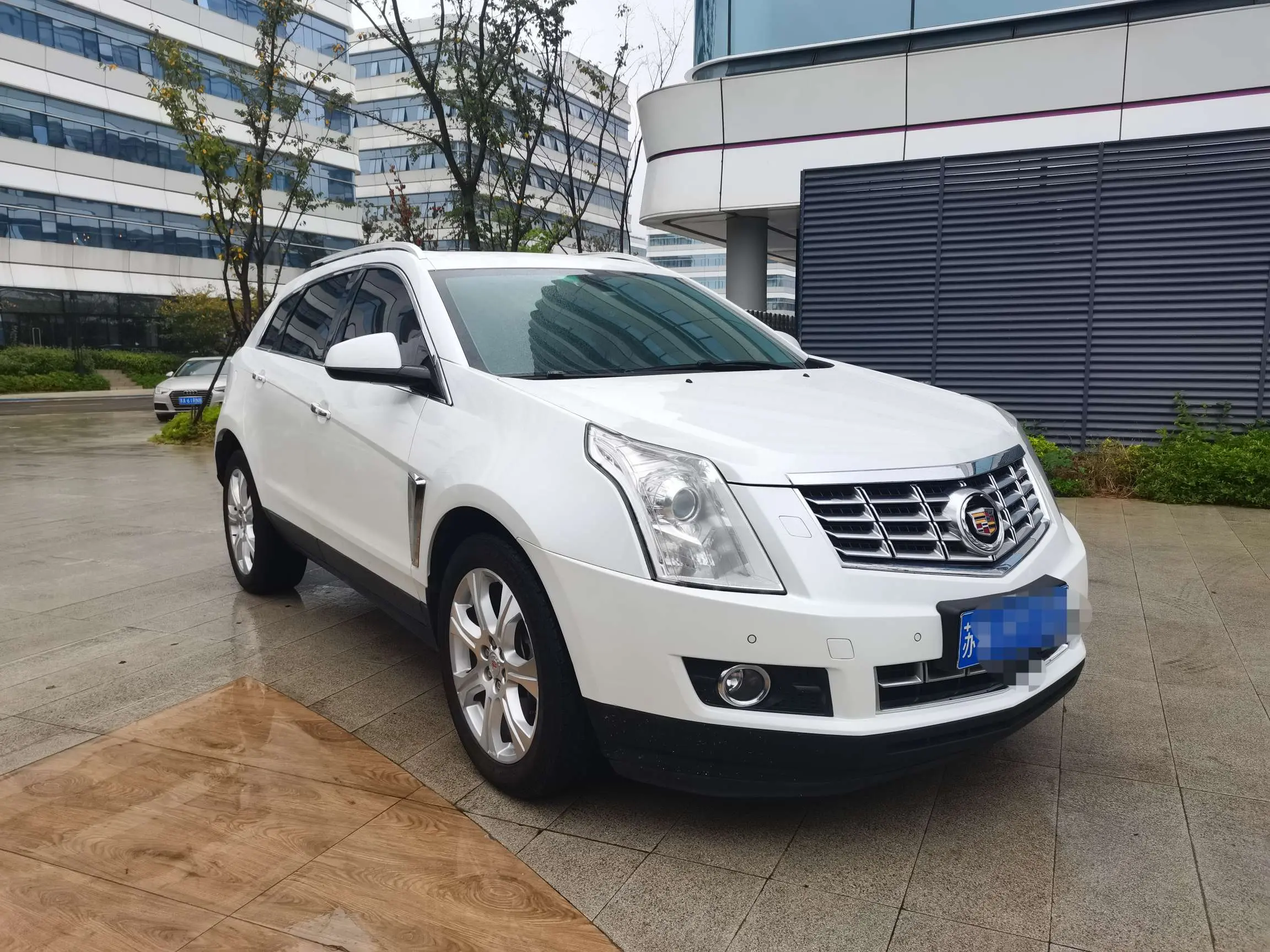 Cadillac SRX