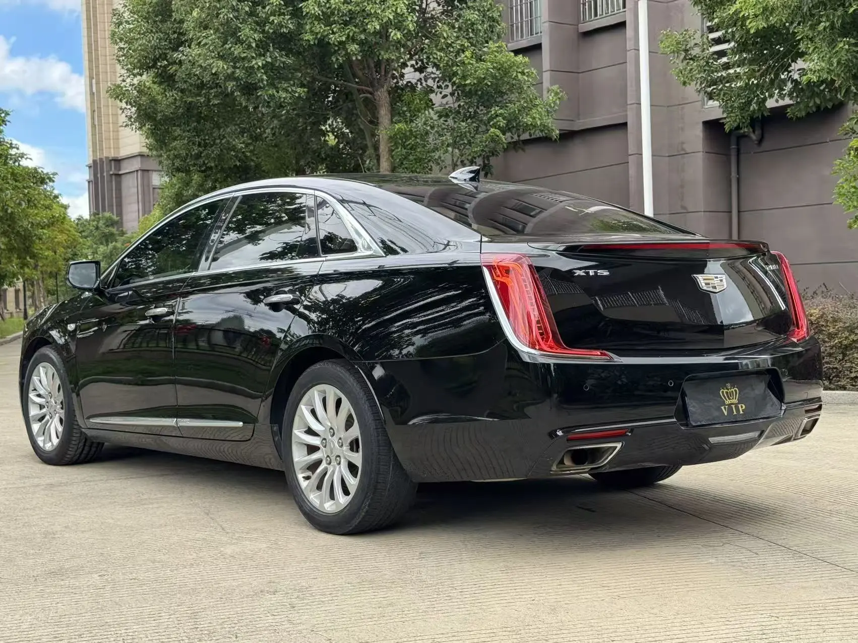 Cadillac XTS