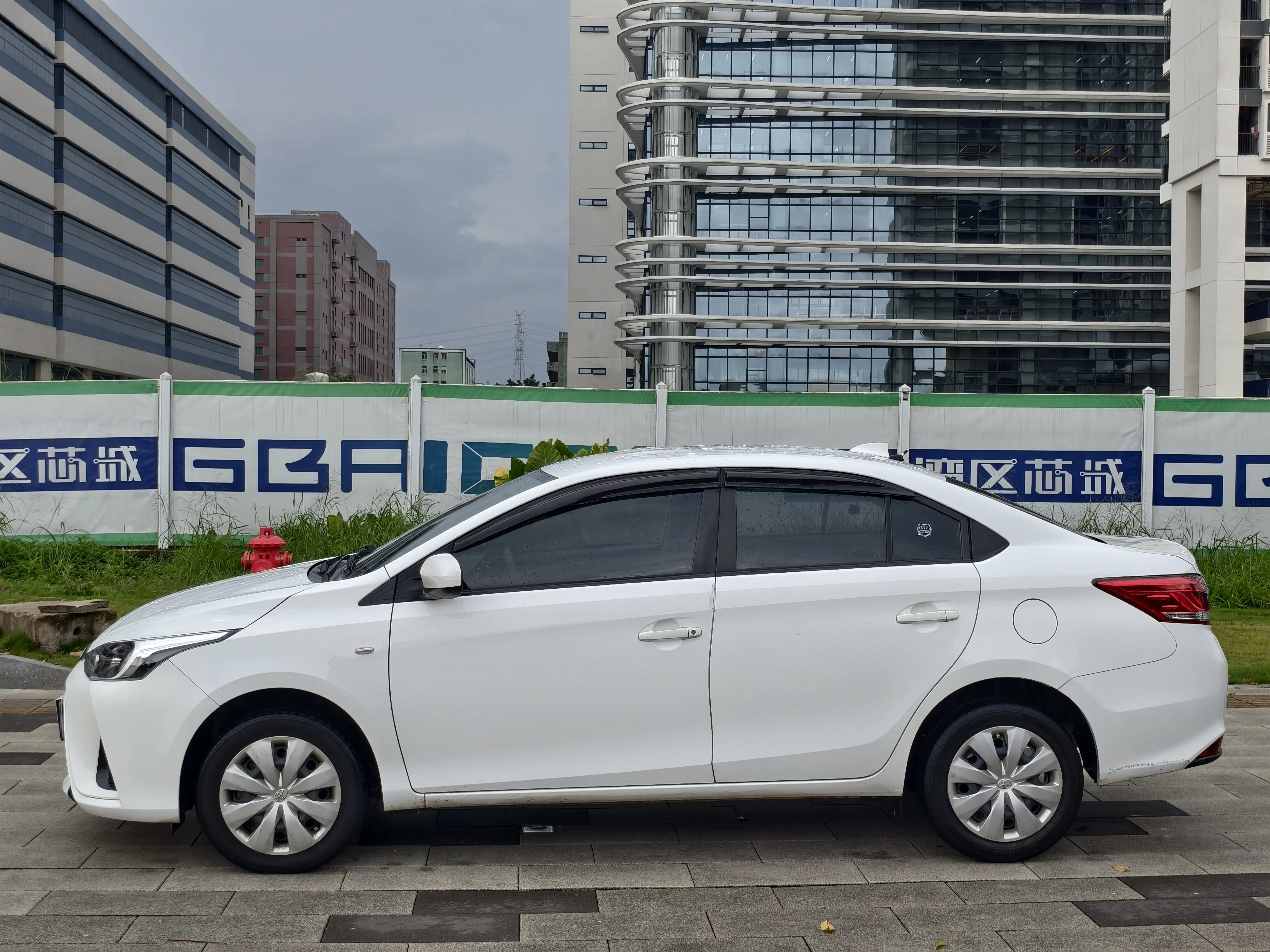 Toyota YARiS L Enjoy