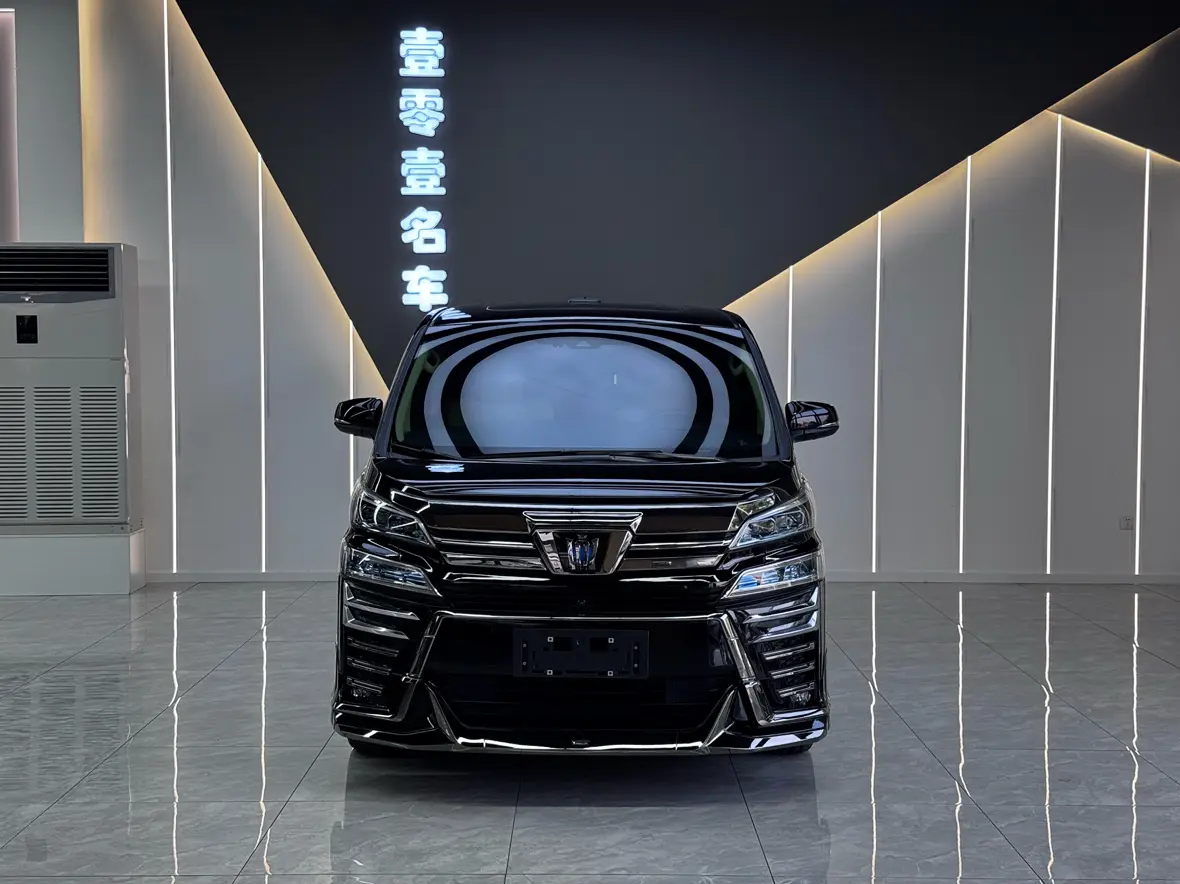 Toyota Crown Wellfire