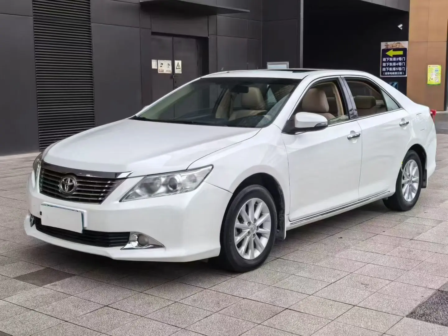 Toyota Camry  из Китая