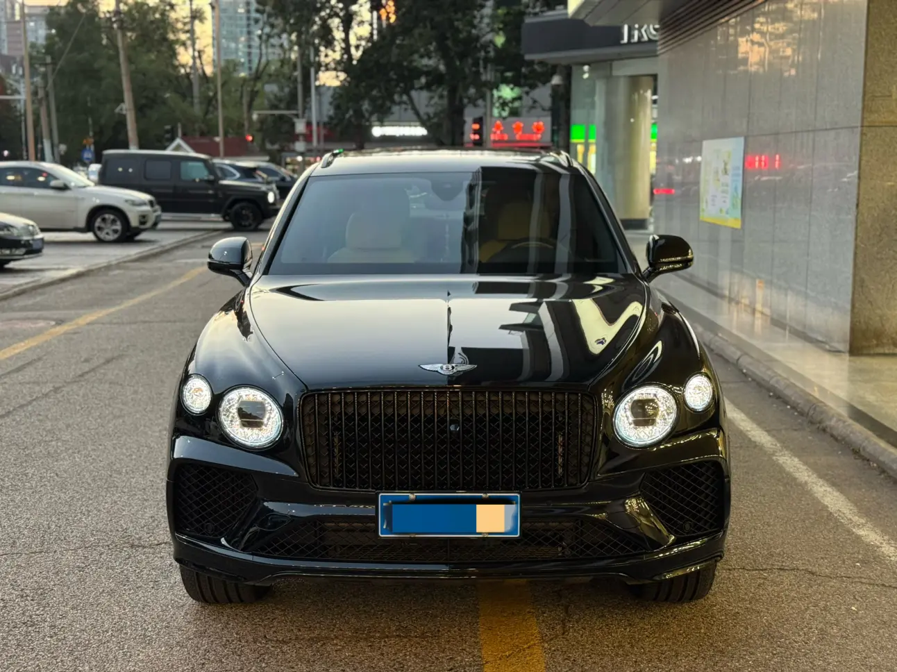 Bentley Bentayga  из Китая