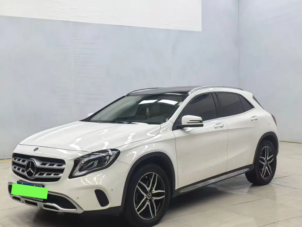 Mercedes-Benz GLA  из Китая