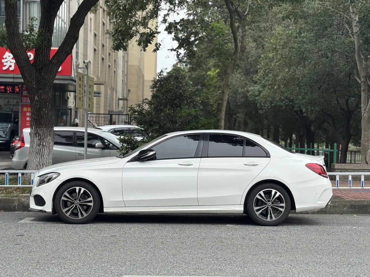 Mercedes-Benz Mercedes Benz C Class  из Китая