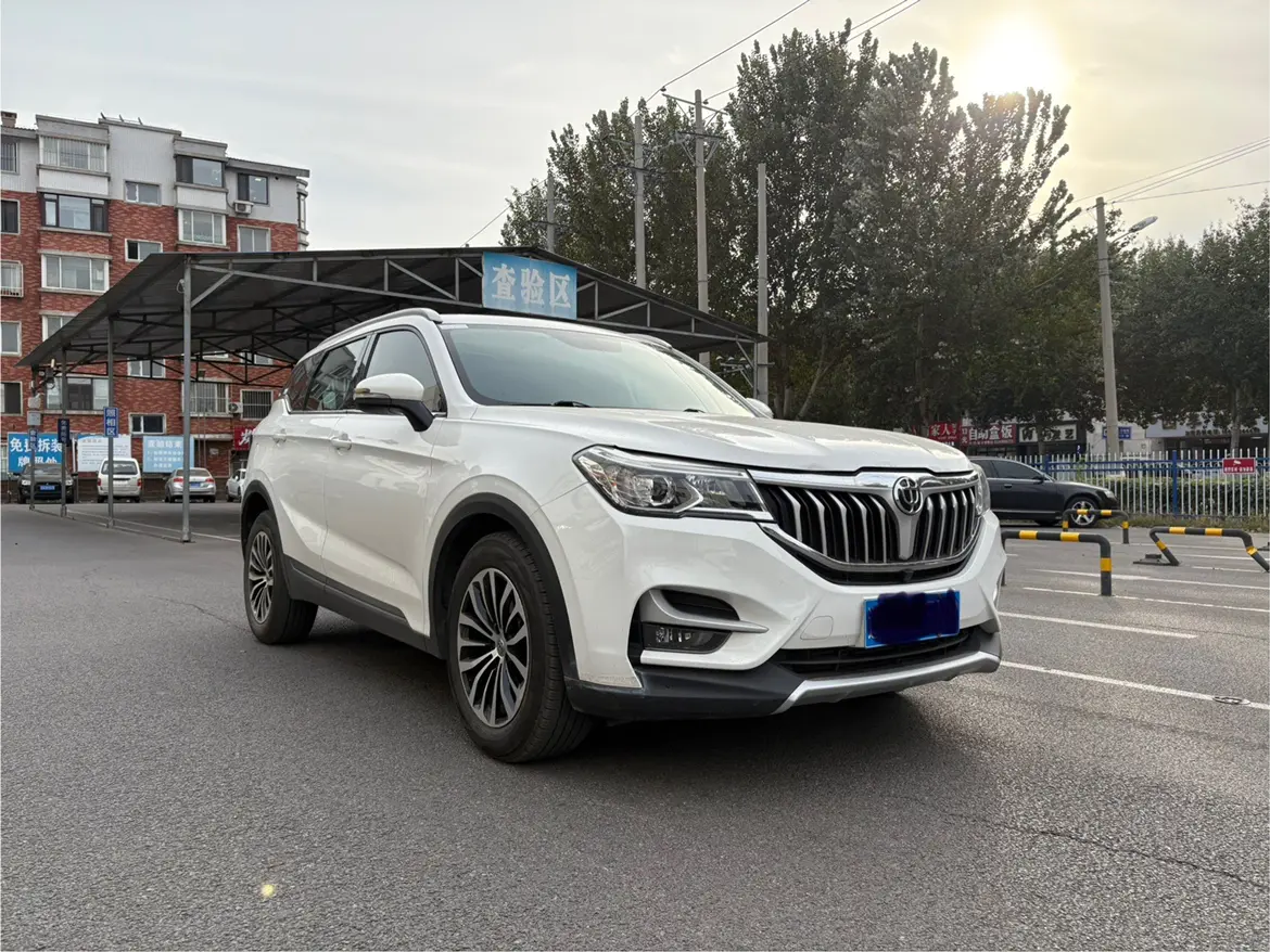 Brilliance Zhonghua V6