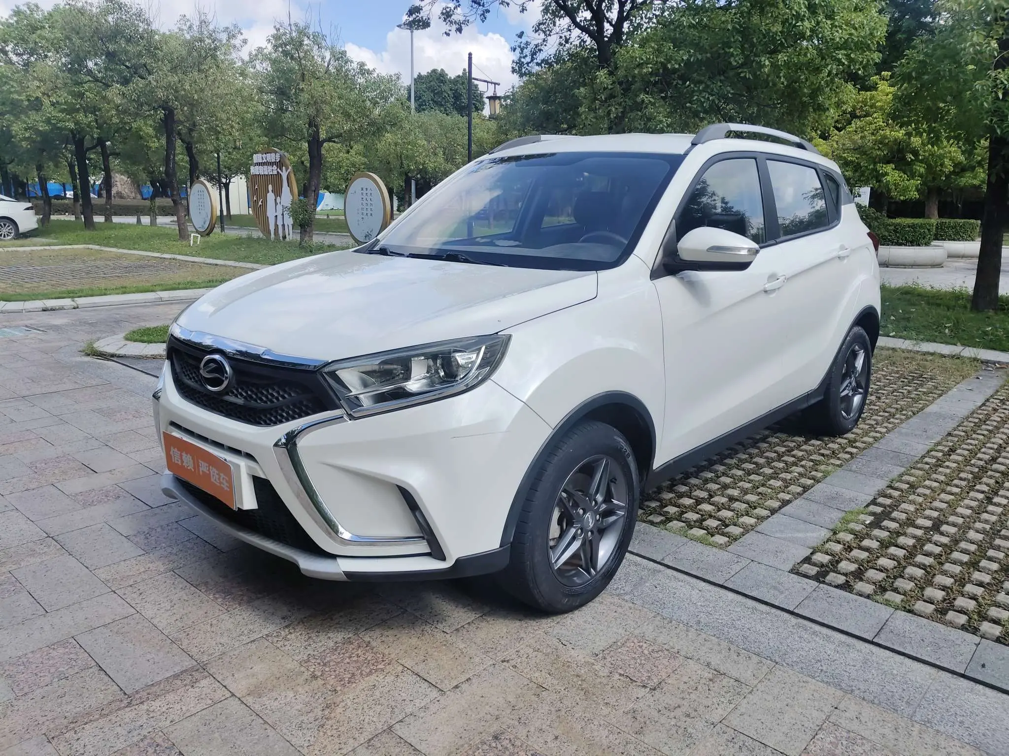 Lu Feng Landwind X2  из Китая