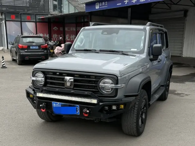 Tank 300  из Китая