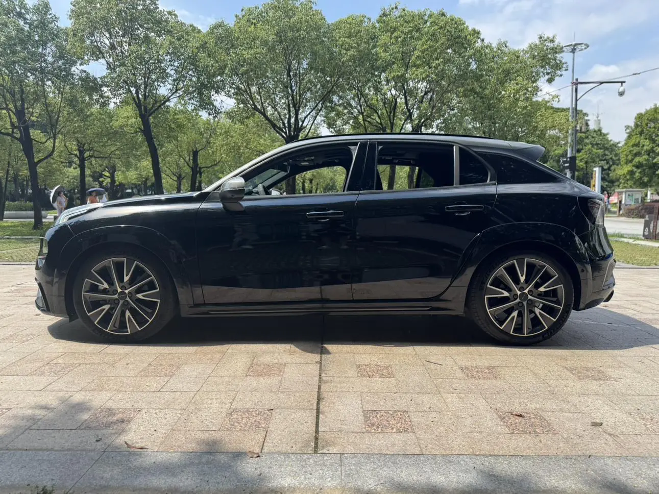 Lynk & Co 02 Hatchback