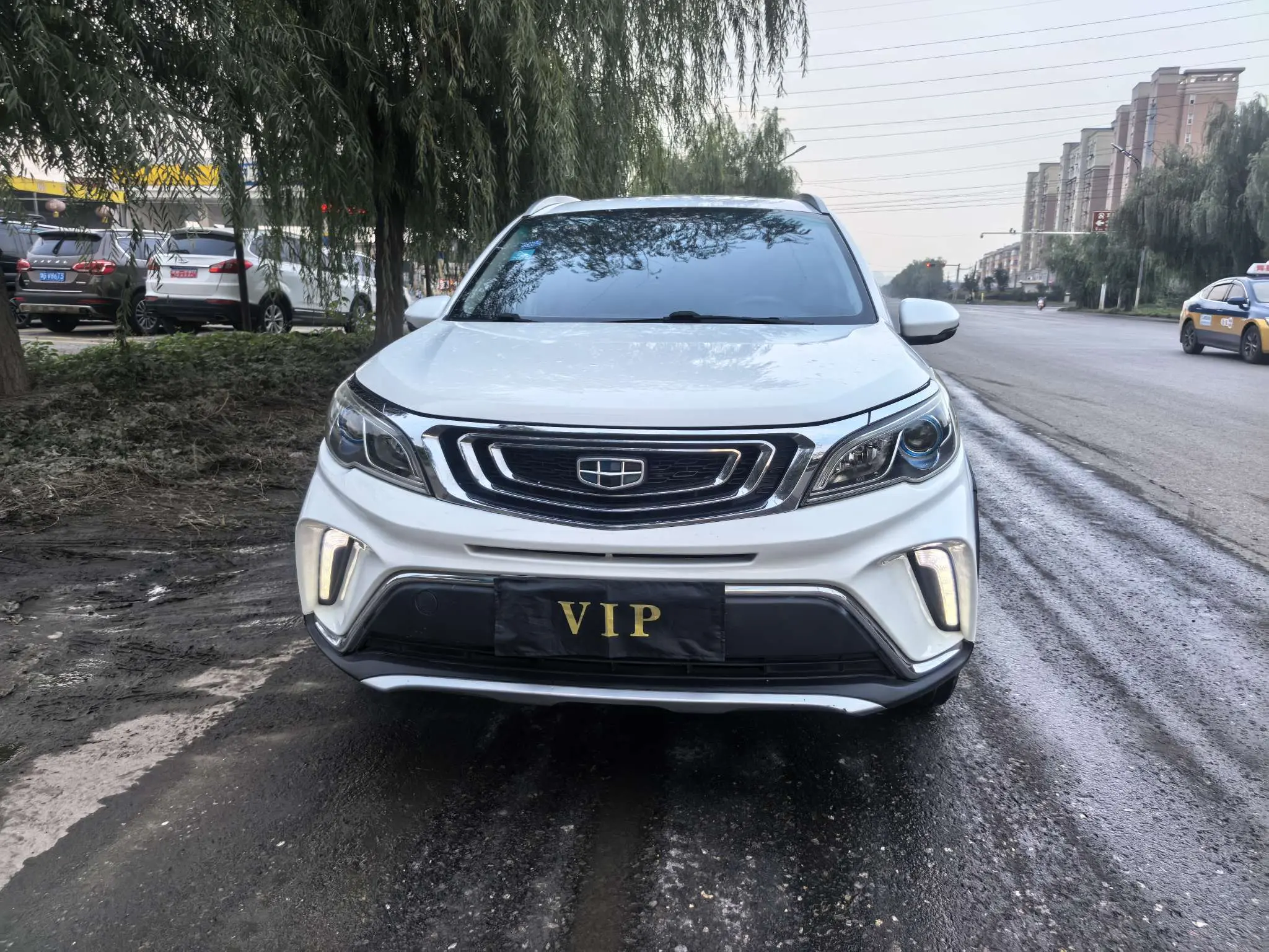 Geely Vision X3  из Китая