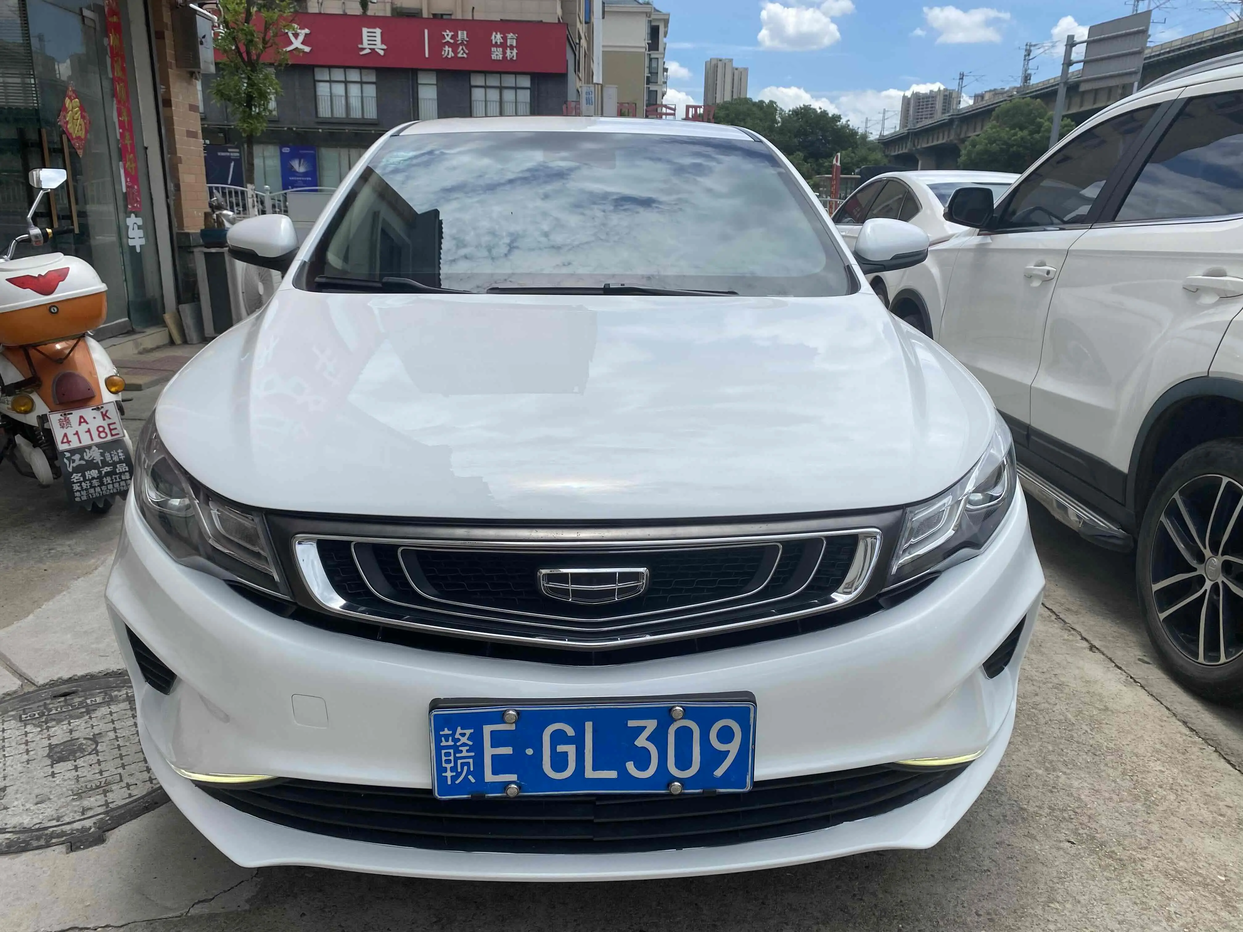 Geely Emgrand GL
