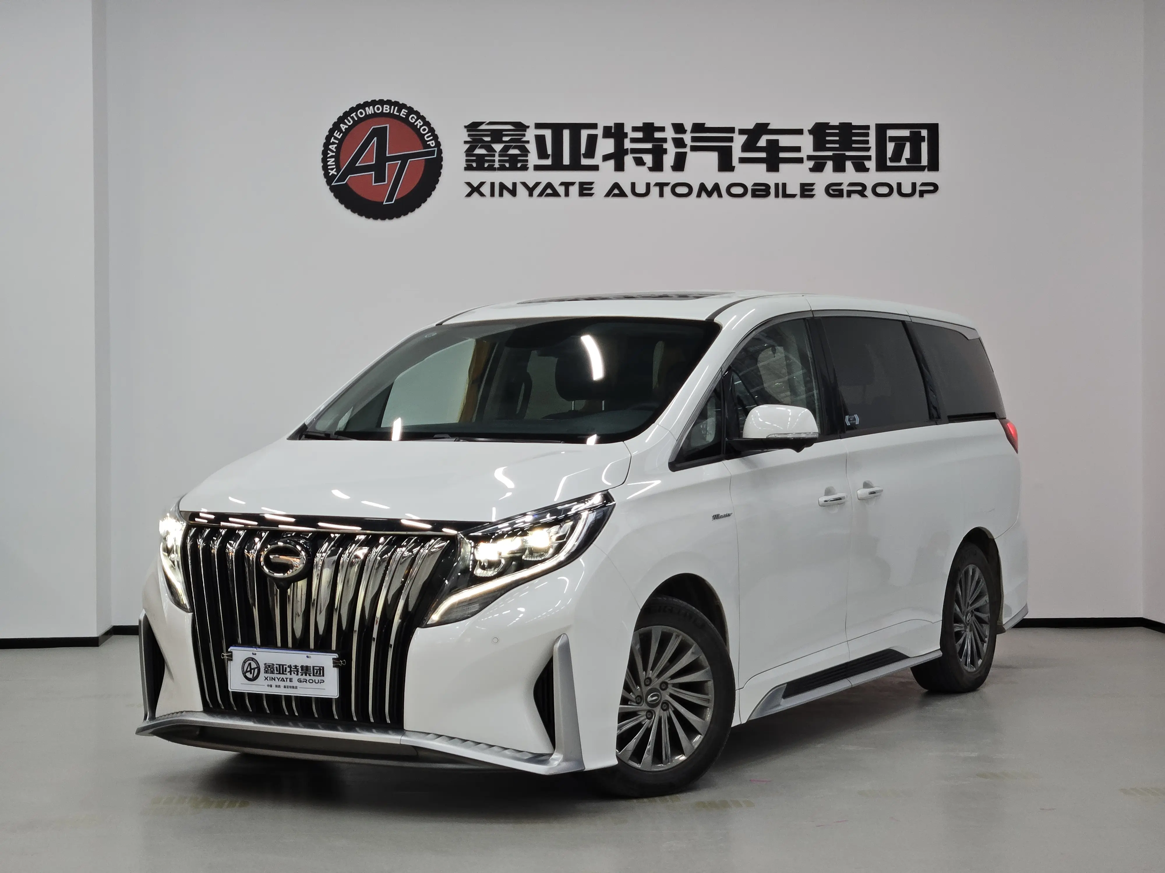 GAC Trumpchi M8  из Китая