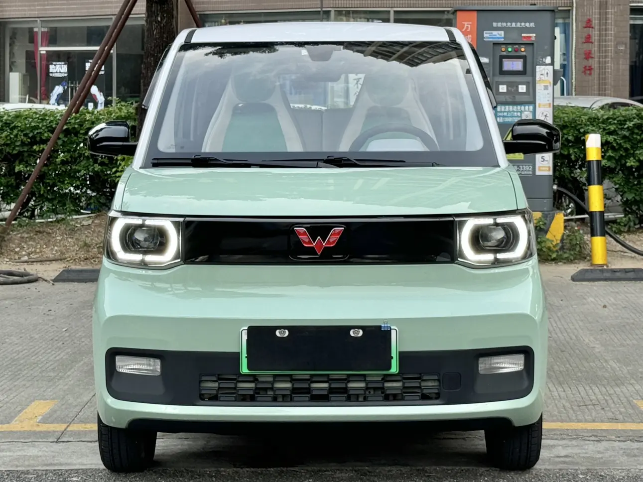 Wuling Hongguang MINIEV  из Китая