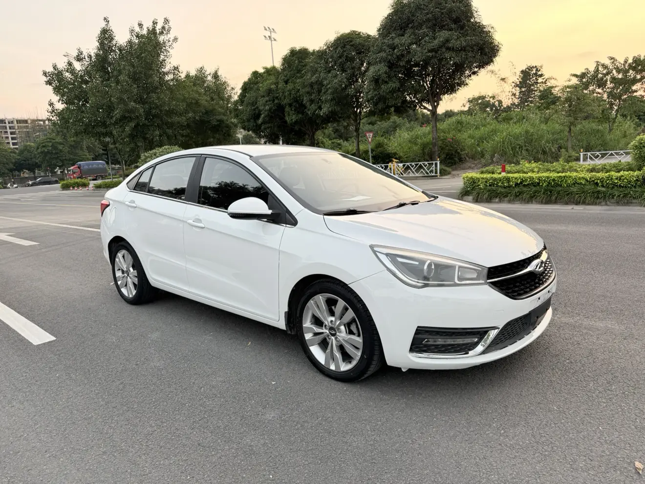 Chery Arrizo 5